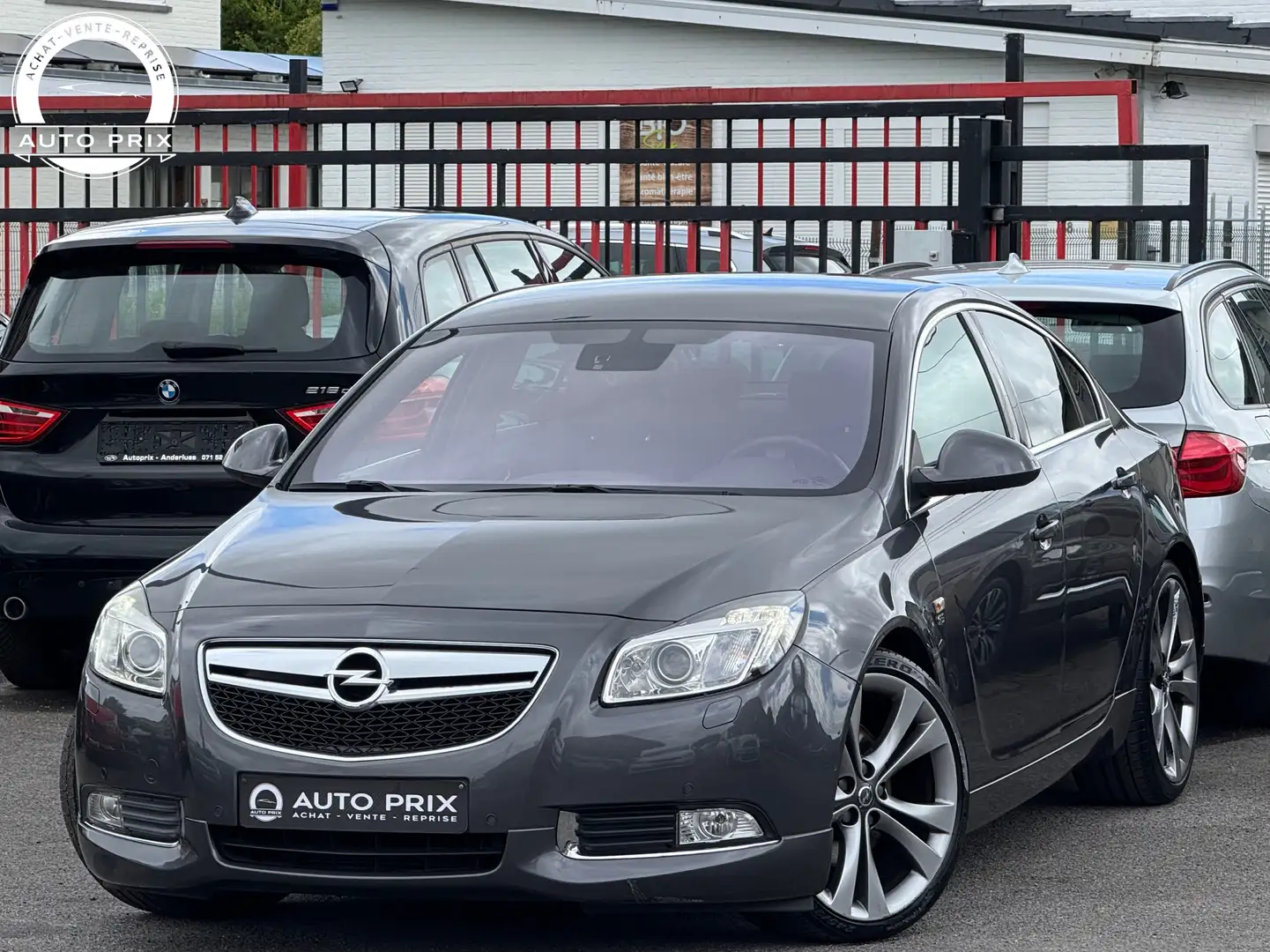 Opel Insignia 2.0 CDTi OPC-Line Navi Xénon Cruise Clim Euro 5 Gris - 1