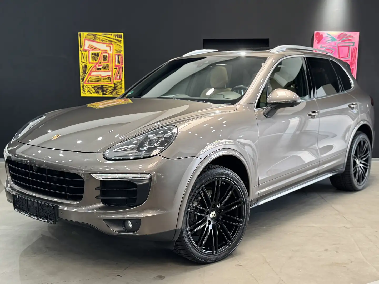 Porsche Cayenne *Bose*Panorama*SitzHz*SitzbeL.14Wegem.Sitz*Keyless Grigio - 2
