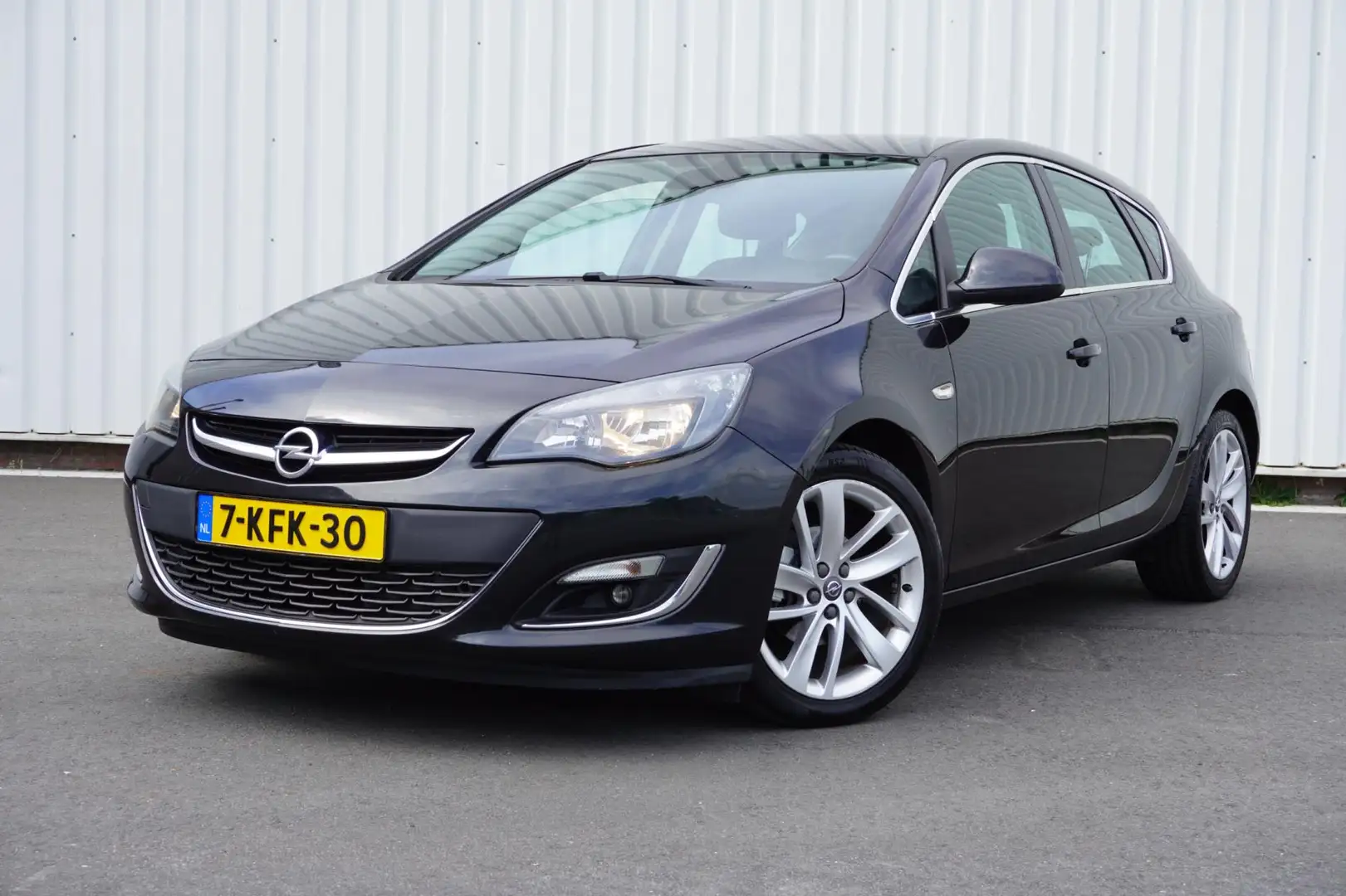 Opel Astra 1.4 Turbo Sport 5deurs | Airco | Elek. Pakket | Na Schwarz - 1