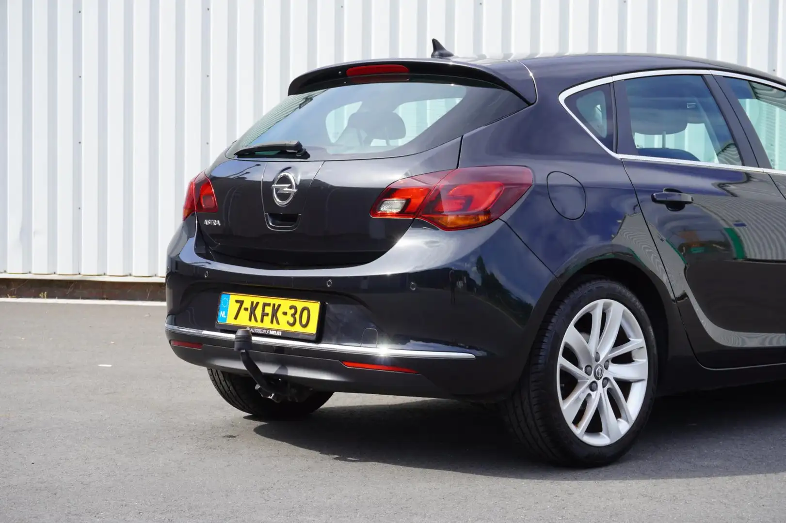 Opel Astra 1.4 Turbo Sport 5deurs | Airco | Elek. Pakket | Na Schwarz - 2