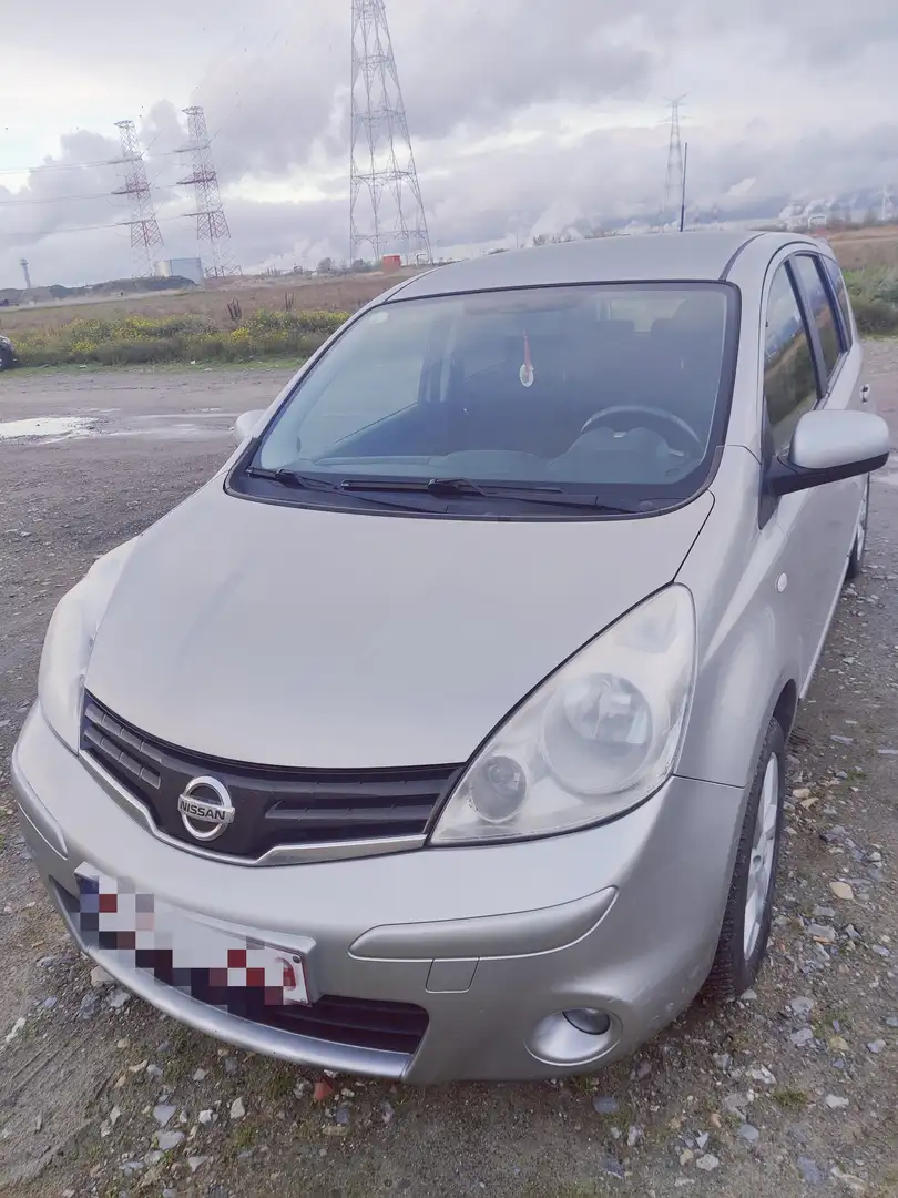 Nissan Note Note 1.4 visia Silber - 2