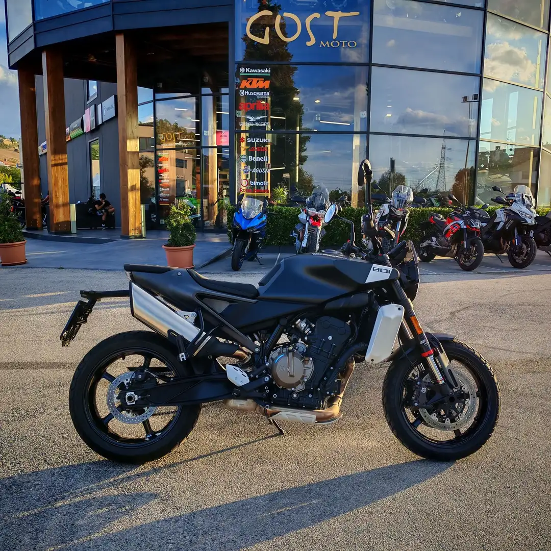 Husqvarna Svartpilen 801 - 1