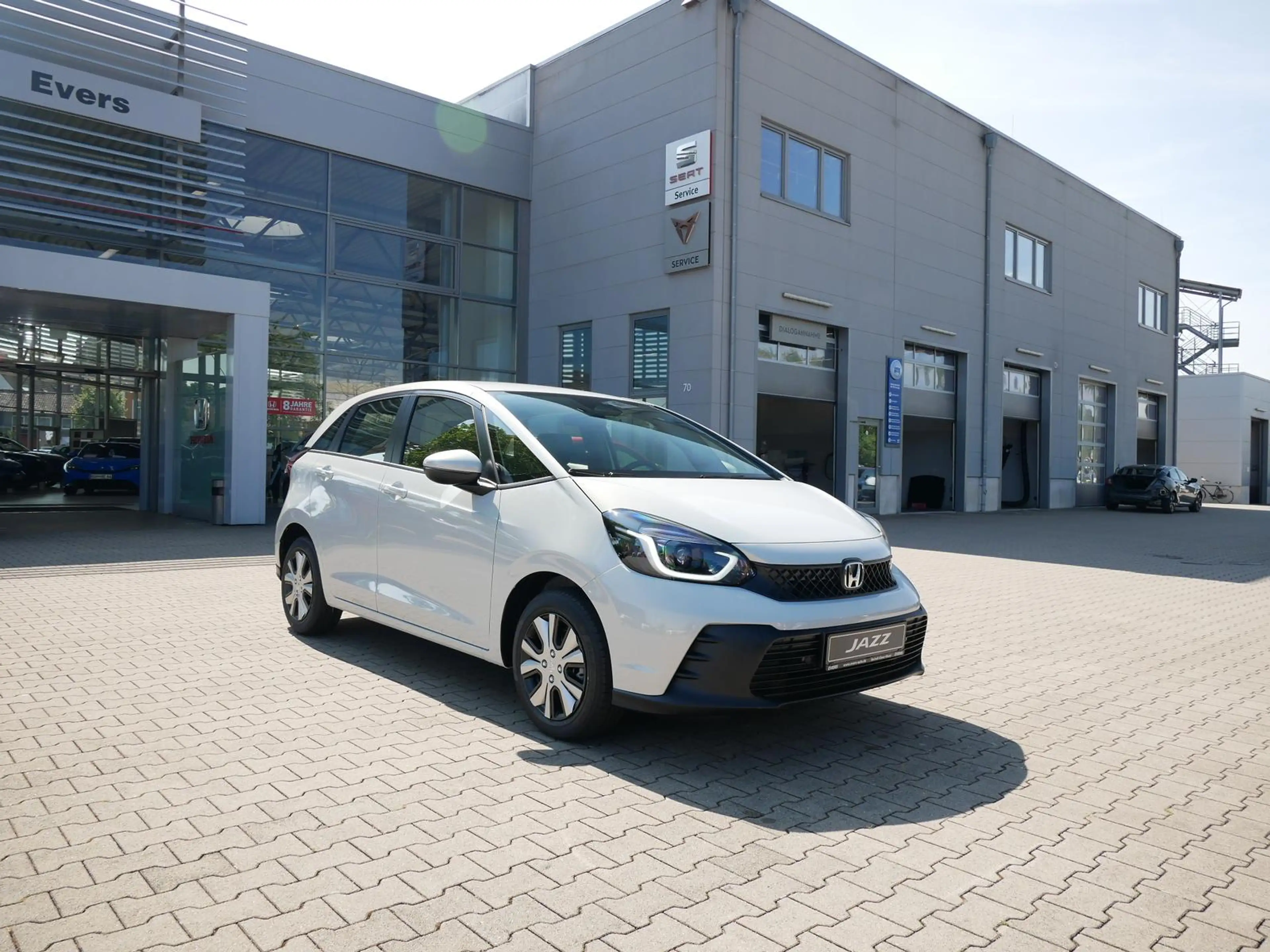 Honda Jazz 1.5 i-MMD Hybrid Elegance NAVI+ LED+Kamera — photo 5