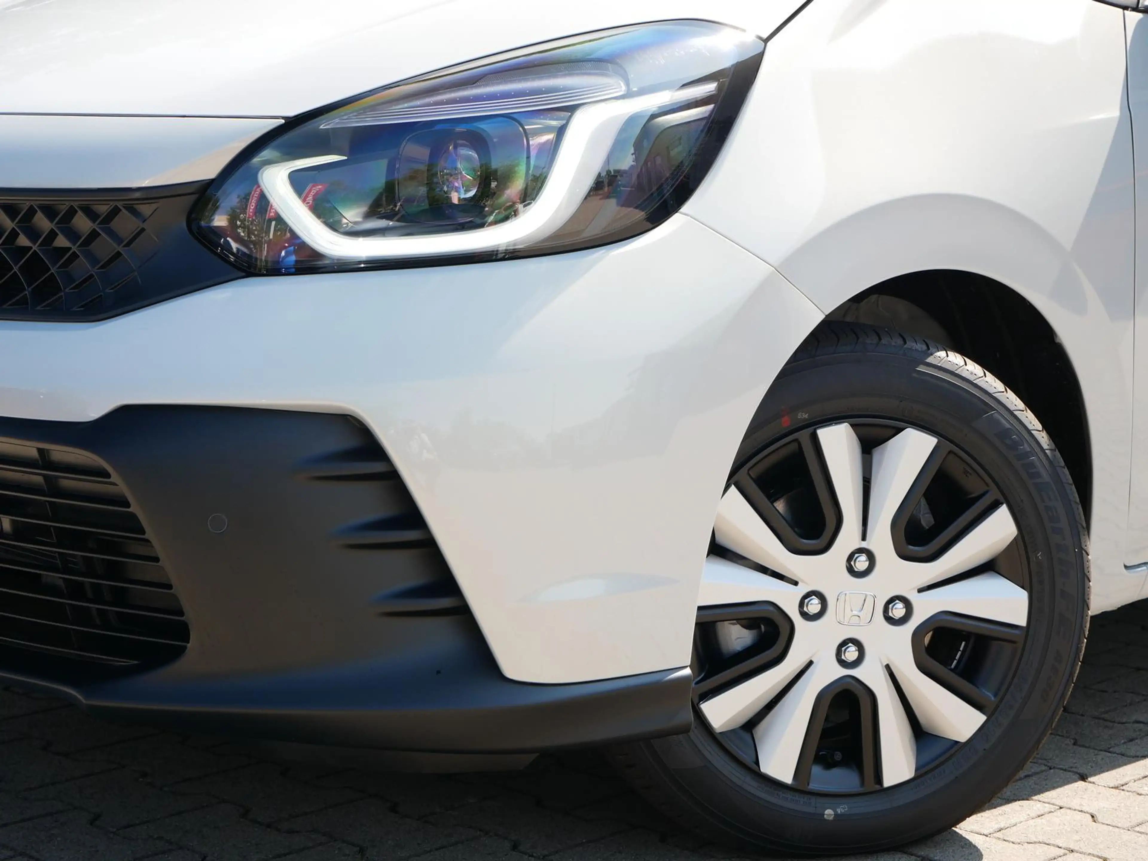 Honda Jazz 1.5 i-MMD Hybrid Elegance NAVI+ LED+Kamera — photo 3