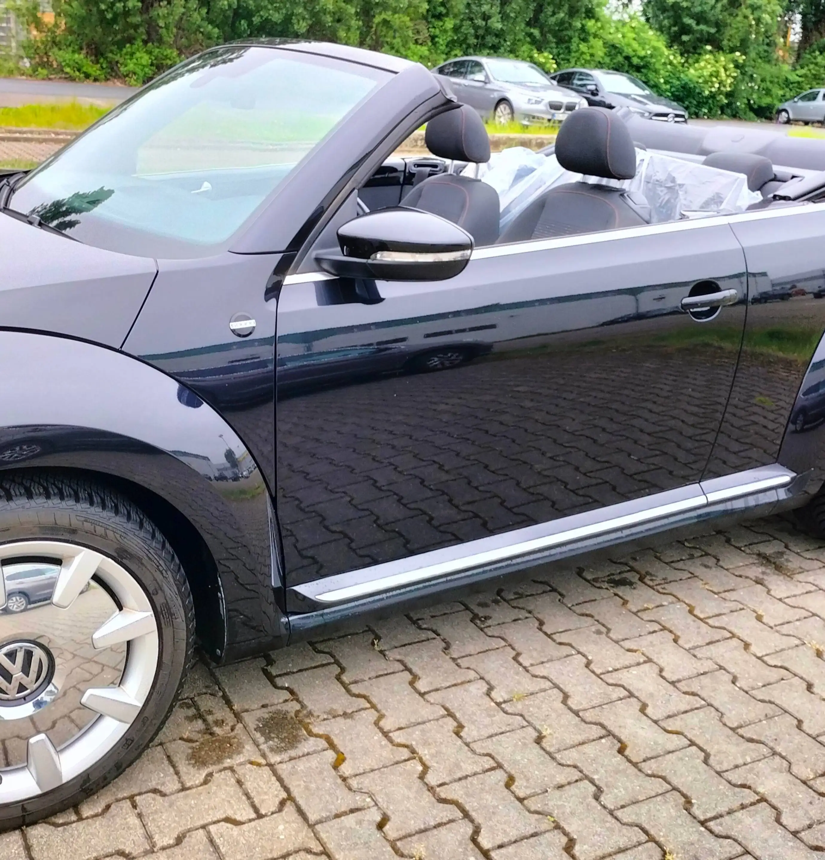 Volkswagen Beetle Beetle Cabrio 1.2TSI *PREISSENKUNG* WIE NEU,VOLLE AUSSTATTUNG, EINER DER LETZTEN — photo 5
