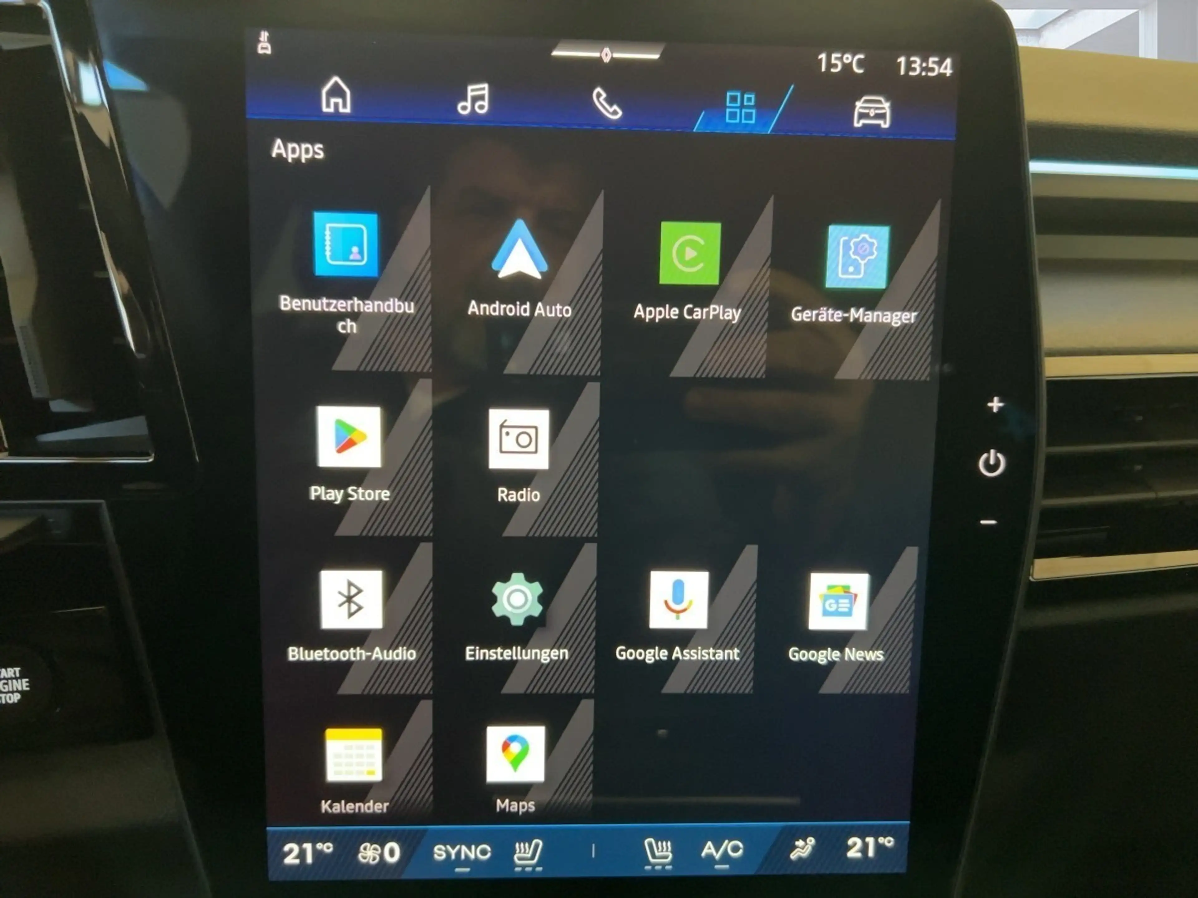 Renault Rafale Esprit Alpine E-Tech Plug-in Hybrid 300 4x4 — photo 12