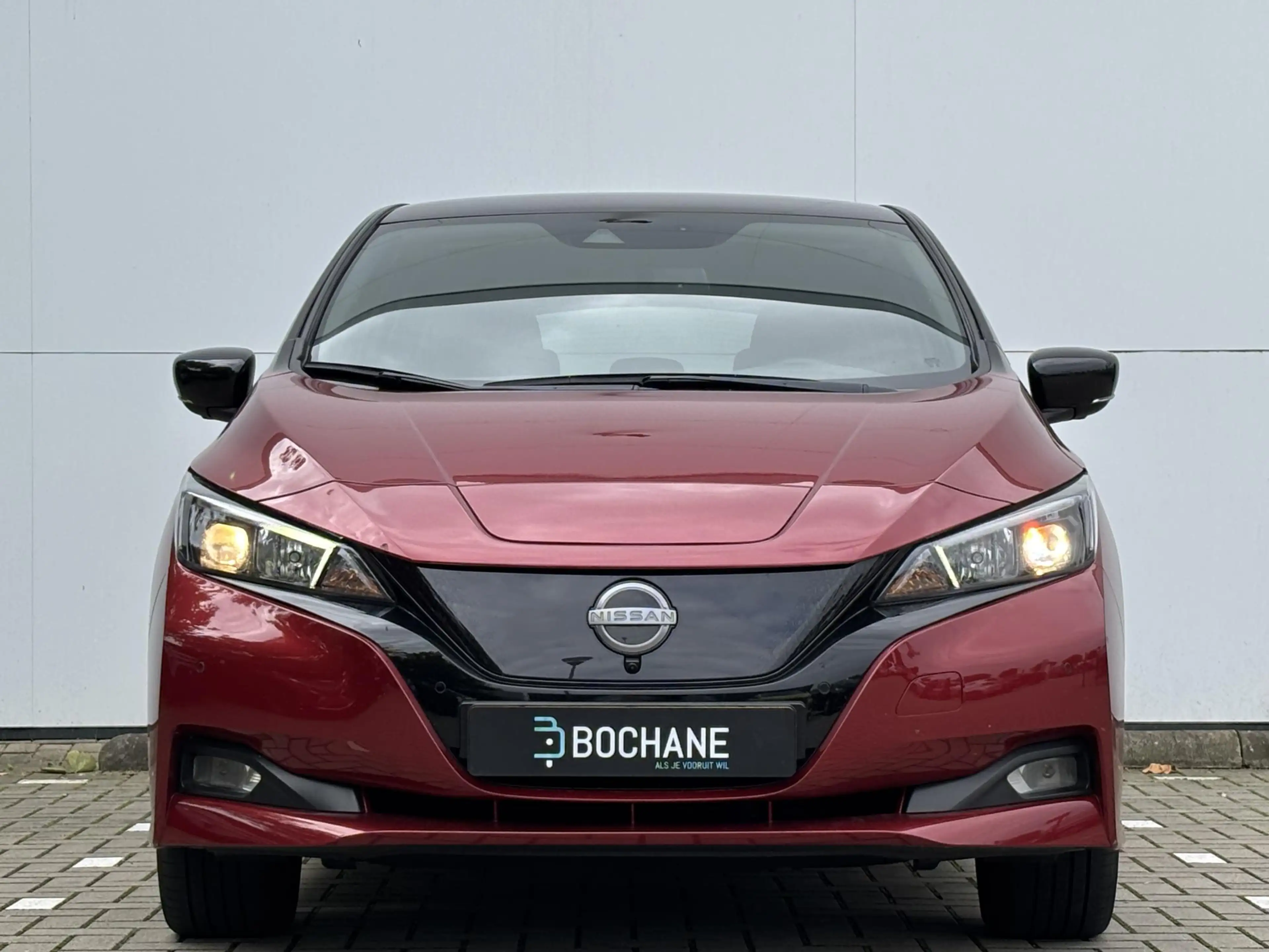 Nissan Leaf N-Connecta 40 kWh l voorstoelen verwarmd l Apple C — photo 18