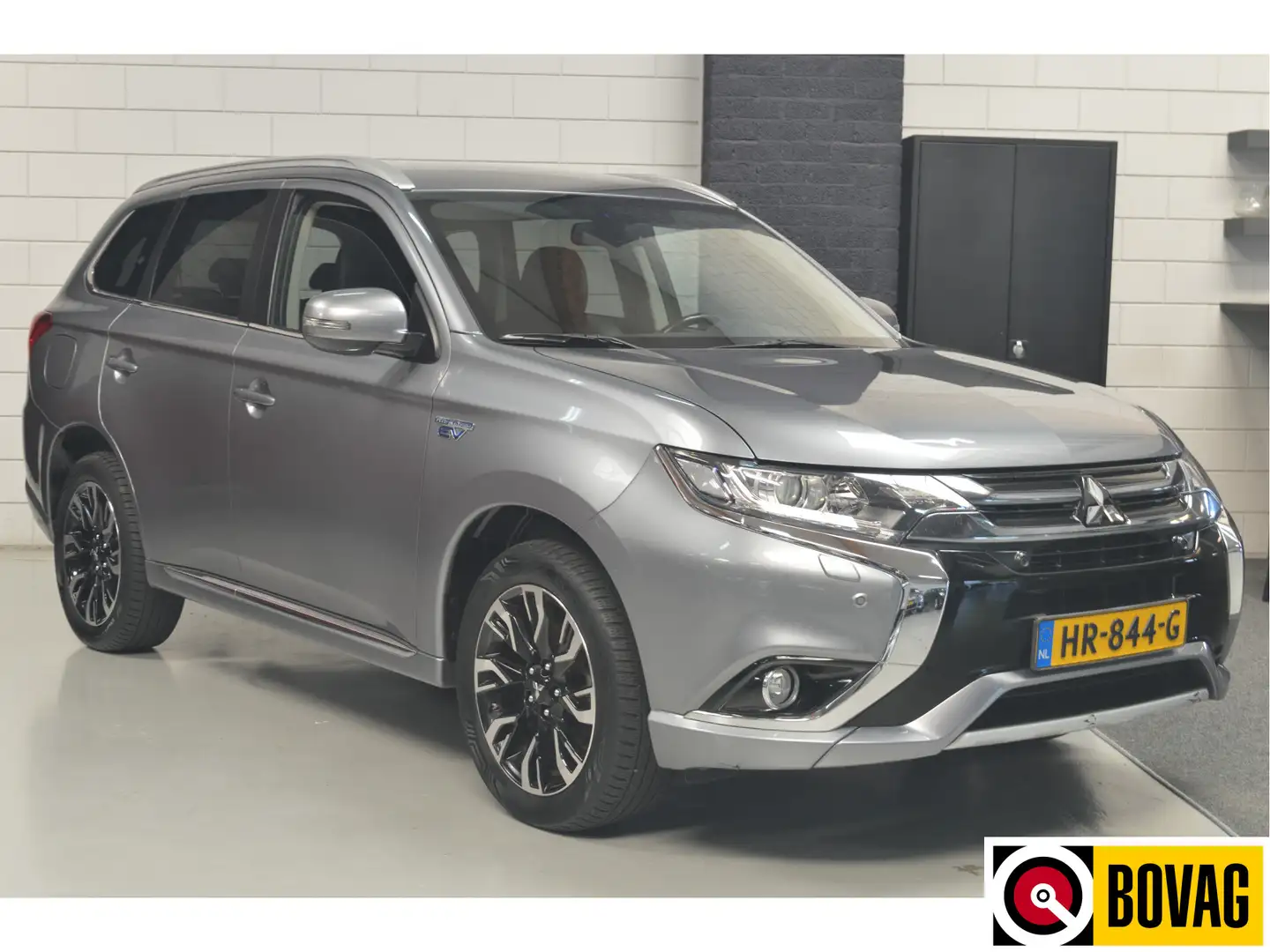 Mitsubishi Outlander 2.0 PHEV Executive Edition // 142.000 km // CLIMA Grijs - 1