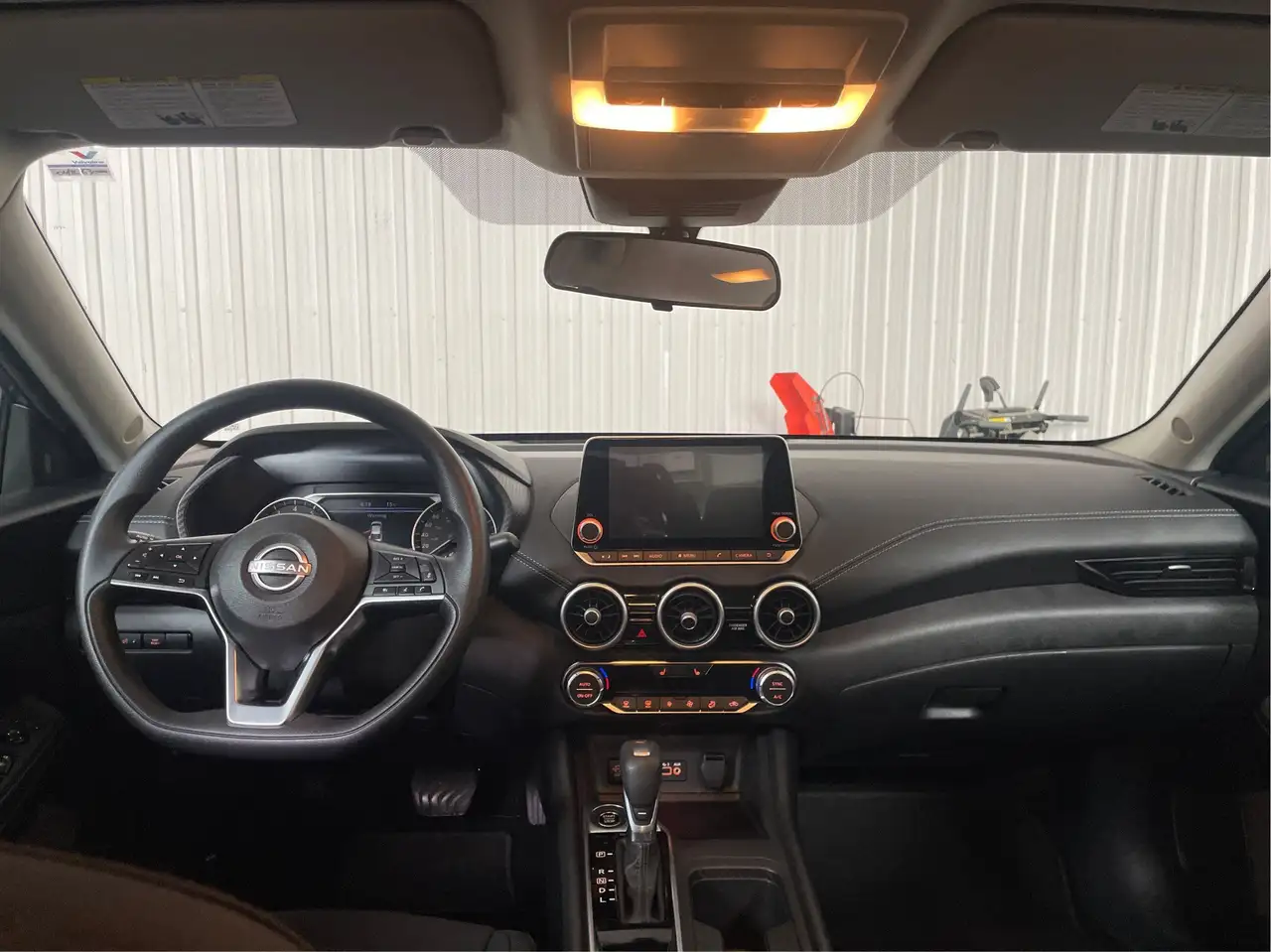 Nissan Sentra снимка Nissan Sentra