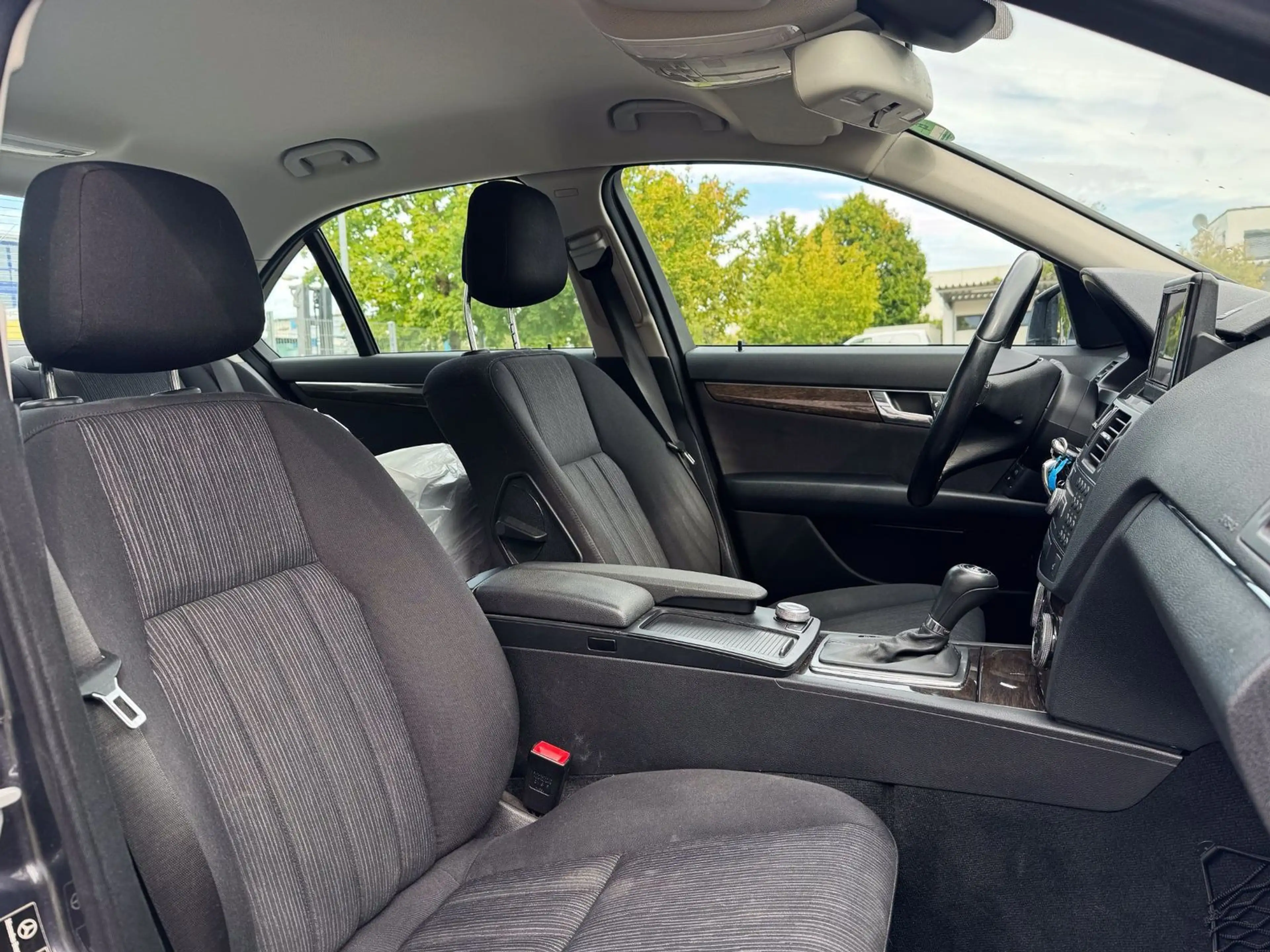 Mercedes-Benz C 200 K Elegance Automatik *SHZ*Navi*PDC — photo 10