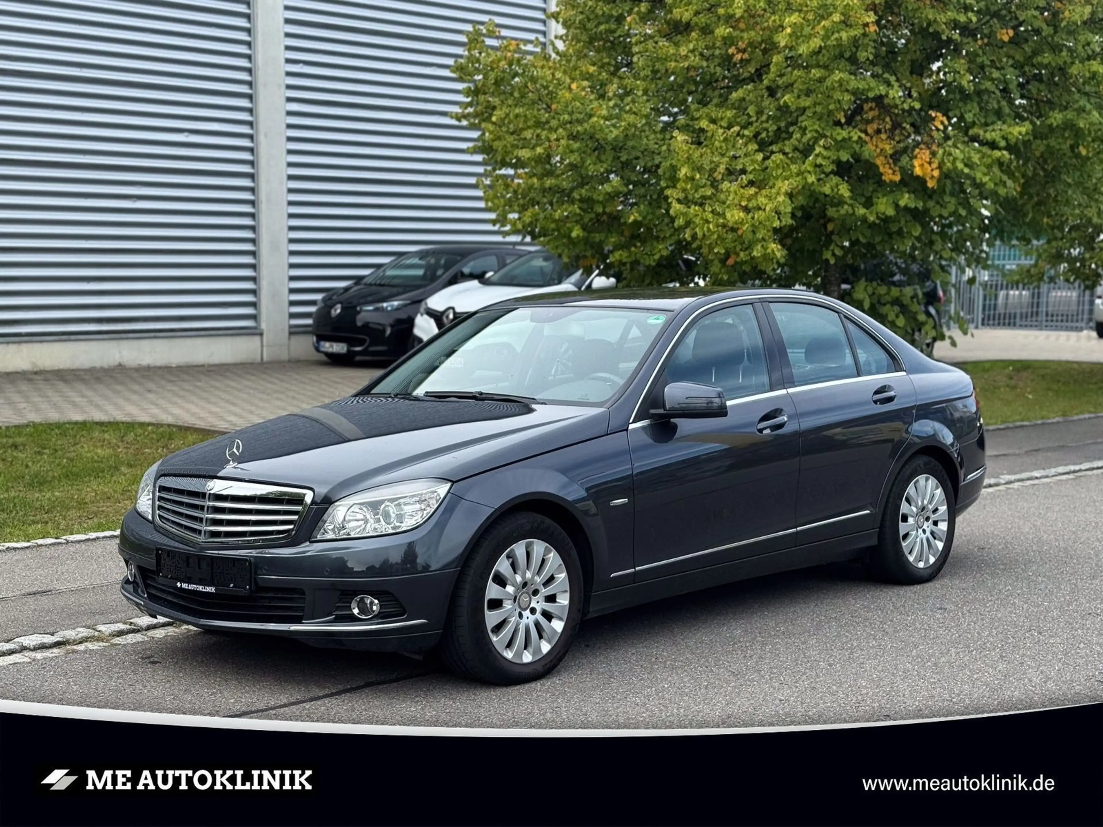 Mercedes-Benz C 200 K Elegance Automatik *SHZ*Navi*PDC