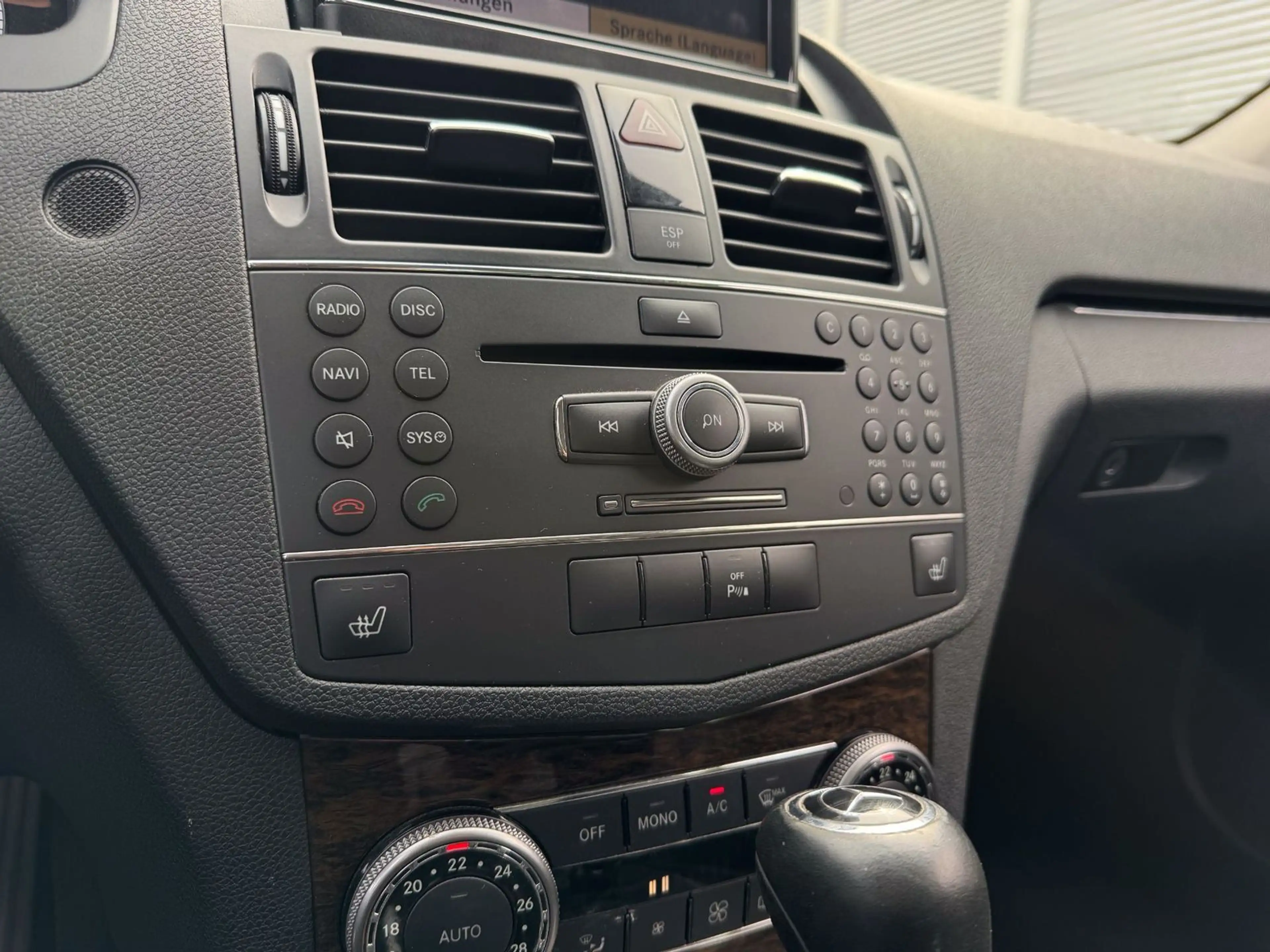 Mercedes-Benz C 200 K Elegance Automatik *SHZ*Navi*PDC — photo 14