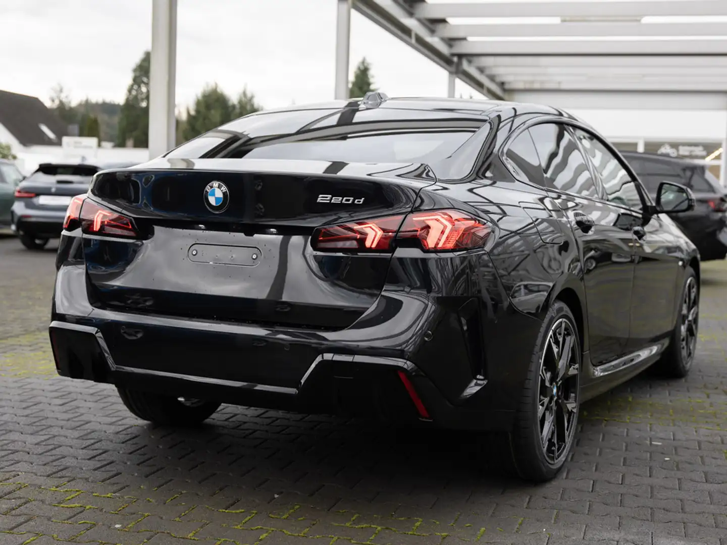 BMW 220 d Gran Coupe M-Sport 360° PANO LED HUD H/K Nero - 2