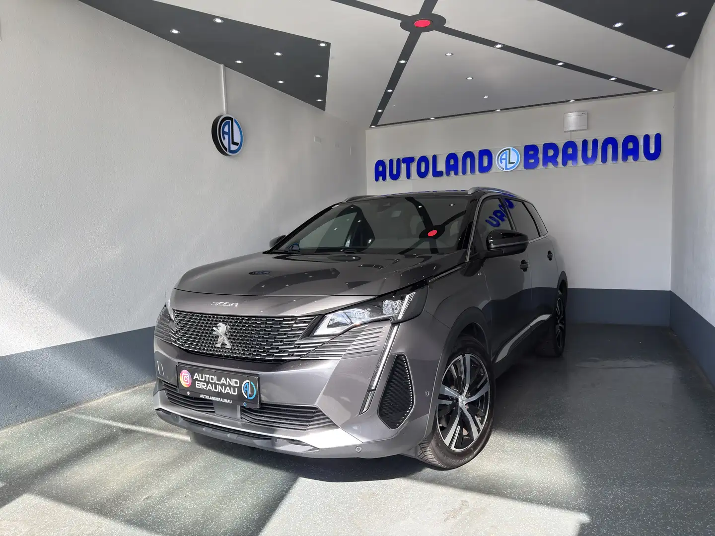 Peugeot 5008 5008 BlueHDi 130 EAT8 GT Grau - 1
