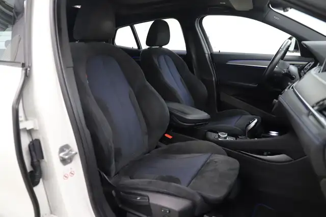BMW X2 view 10