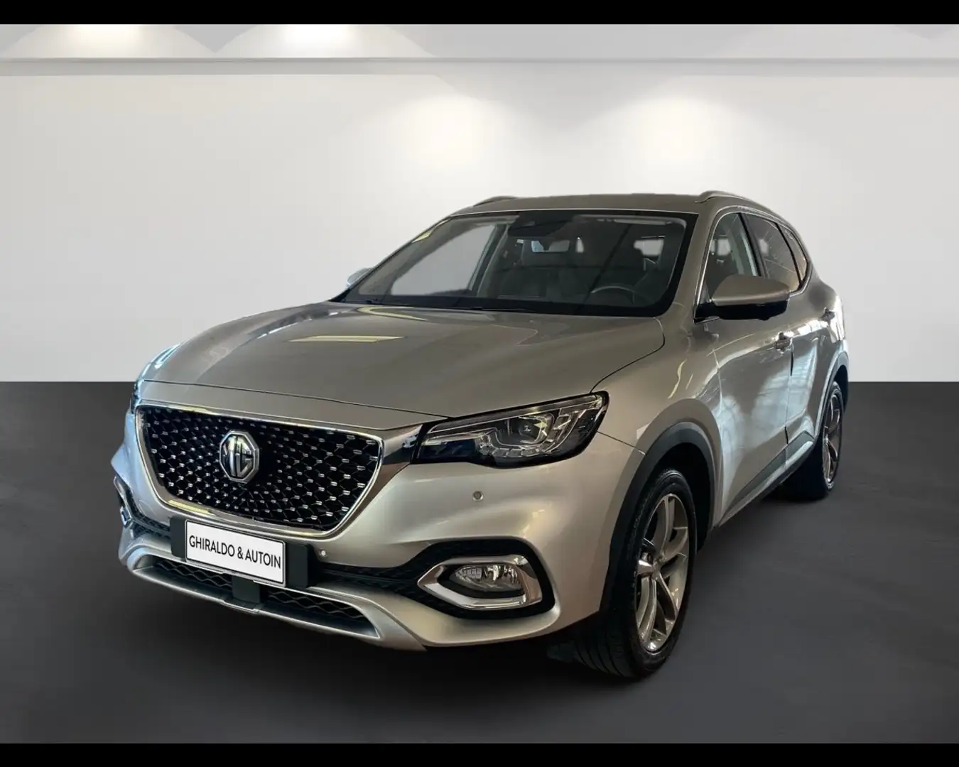 MG HS 1.5 t Luxury auto Grau - 2