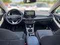 Hyundai i30 Trend 1.5 T-GDI Komfortpaket LED Navi R-Cam SHZ Al Wit - thumbnail 10