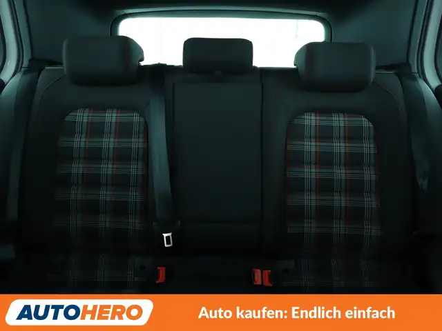 Volkswagen Golf view 15