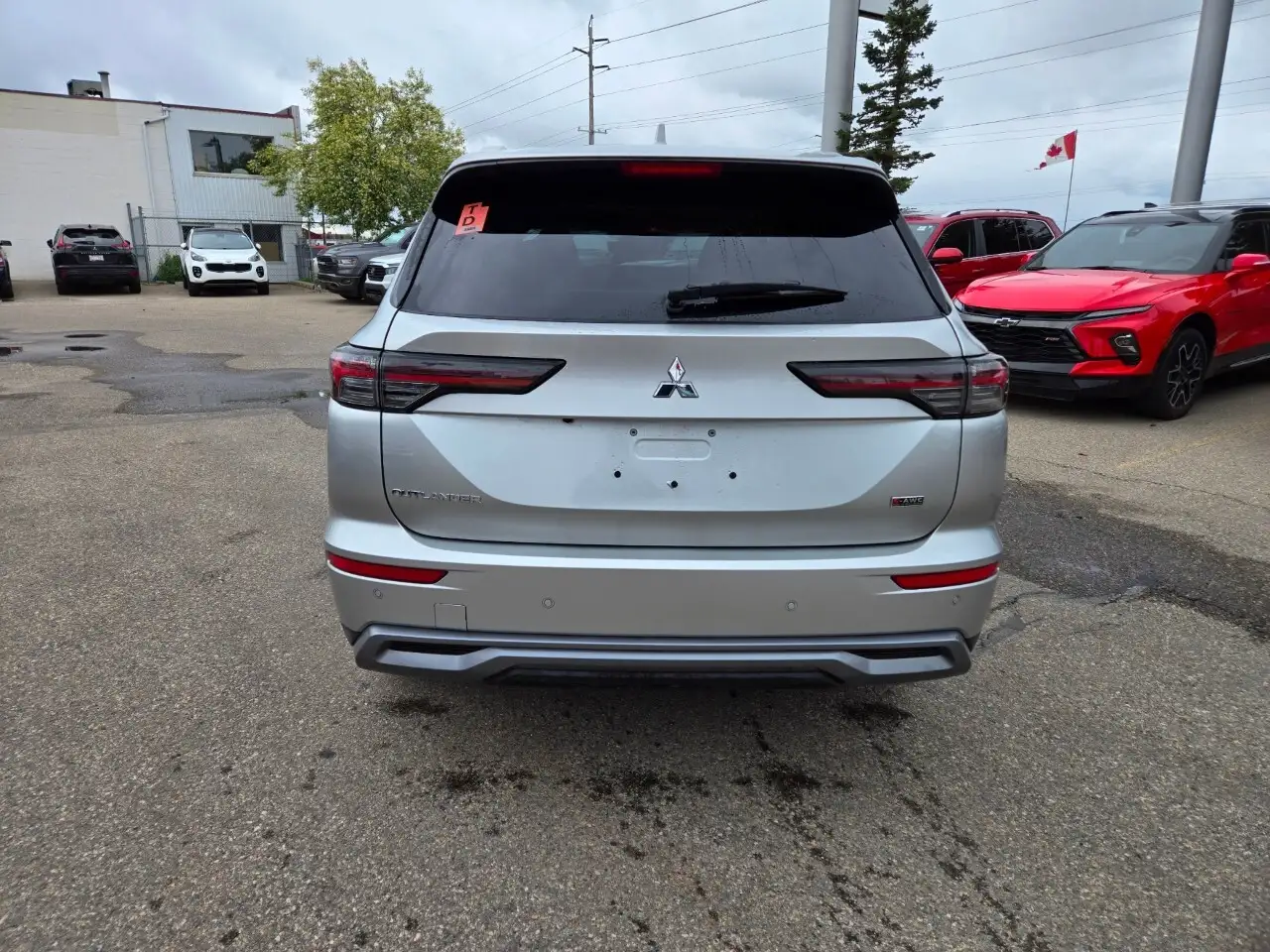 Mitsubishi Outlander снимка Mitsubishi Outlander