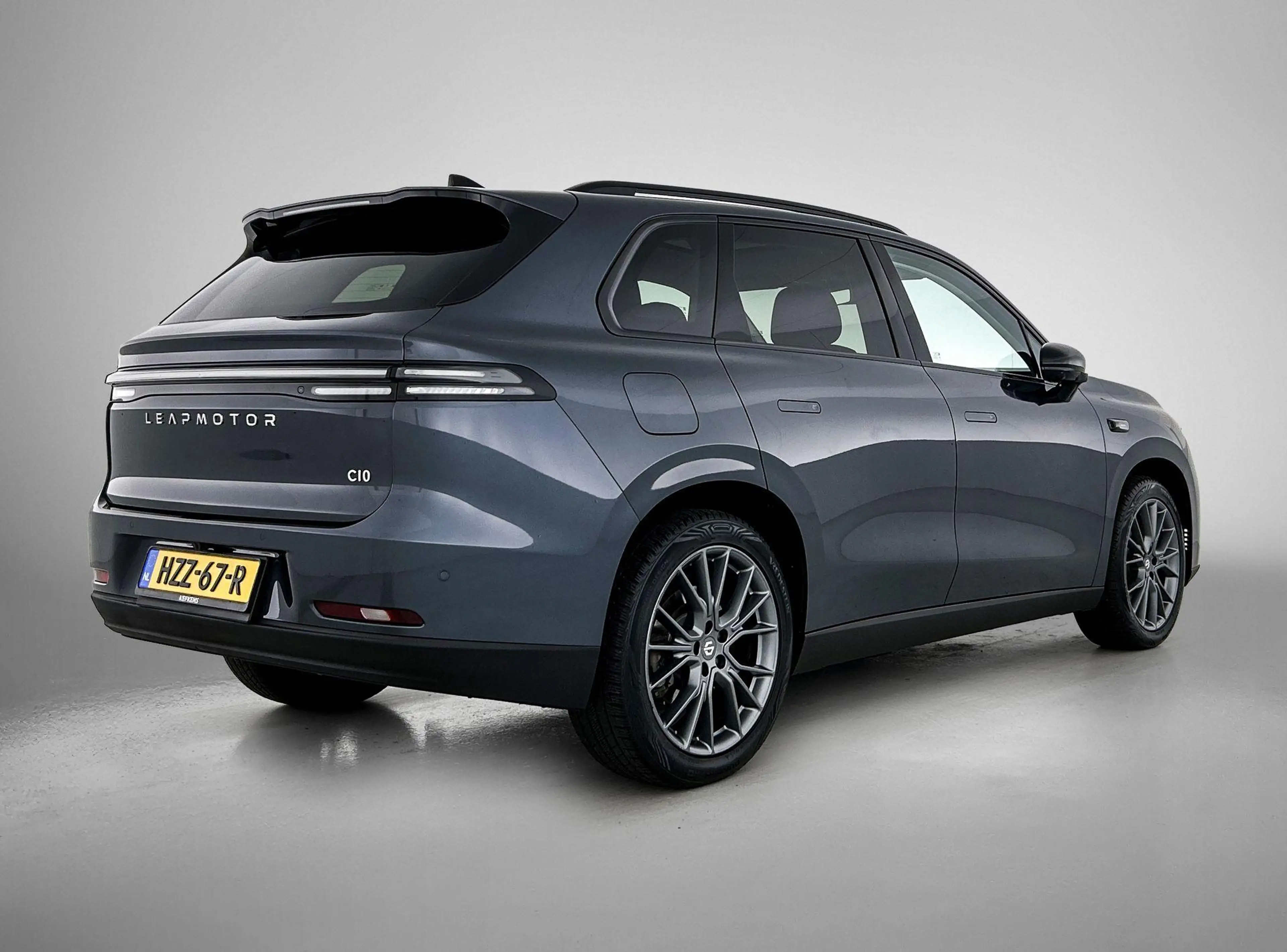 Leapmotor C10 Design REEV Plug-in Hybrid 215pk 28.4 kWh Automaat — photo 6