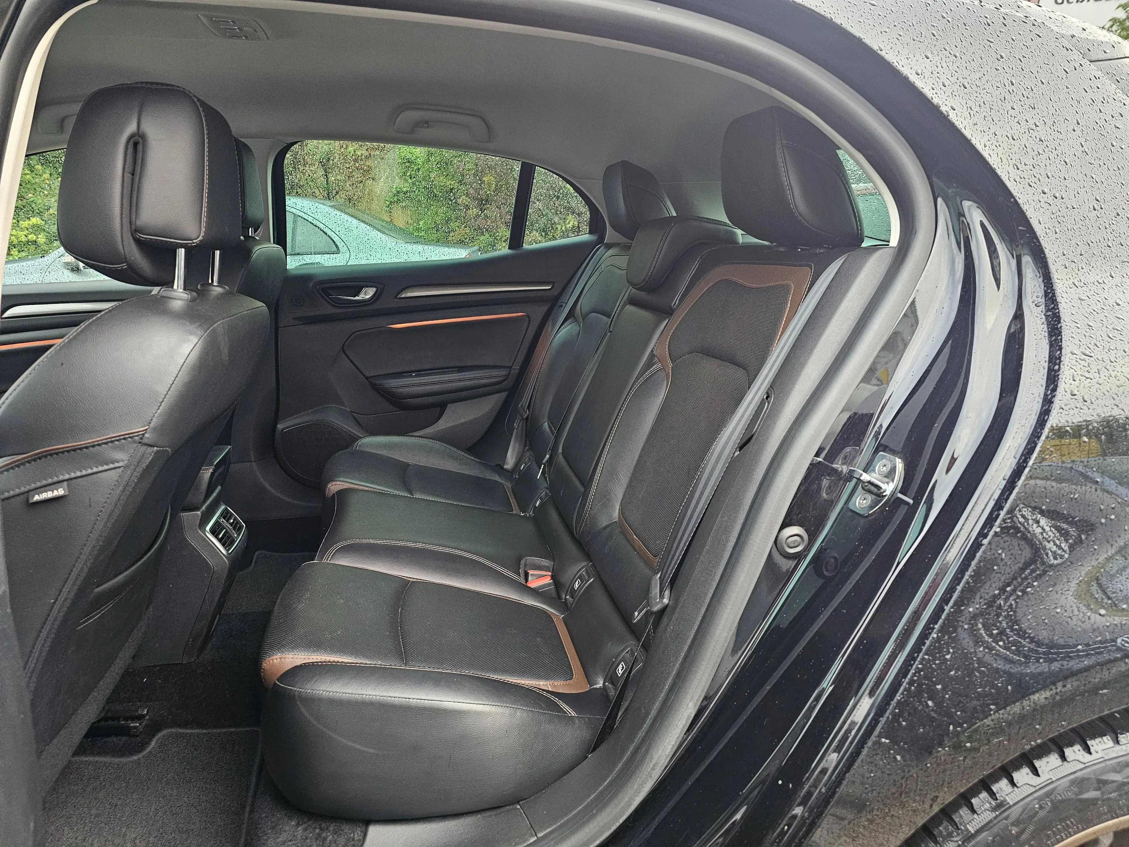 Renault Megane Symphony — photo 11
