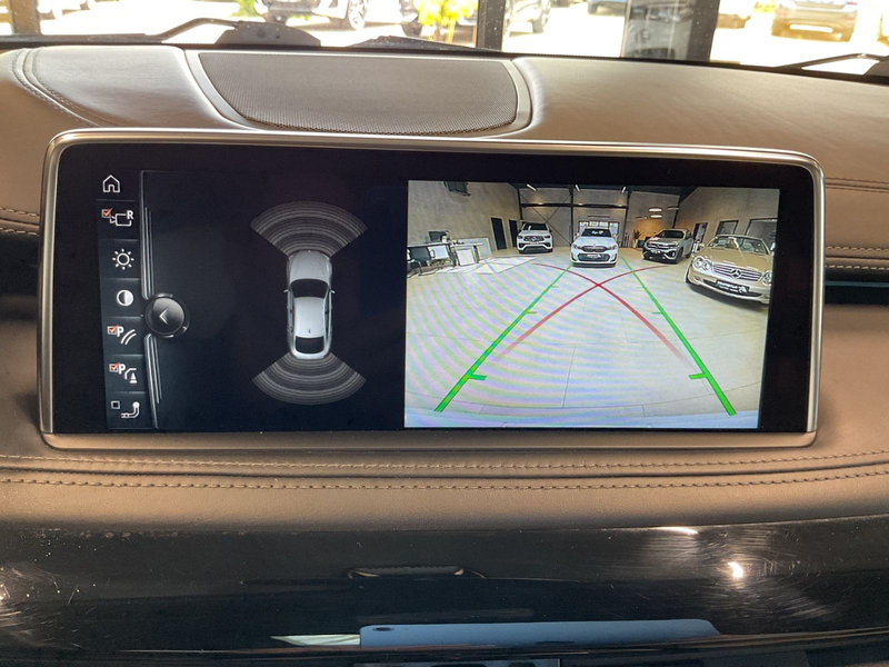 BMW X6 xDr. 30d M Paket AHK LED Leder Navi SD Standh — photo 13