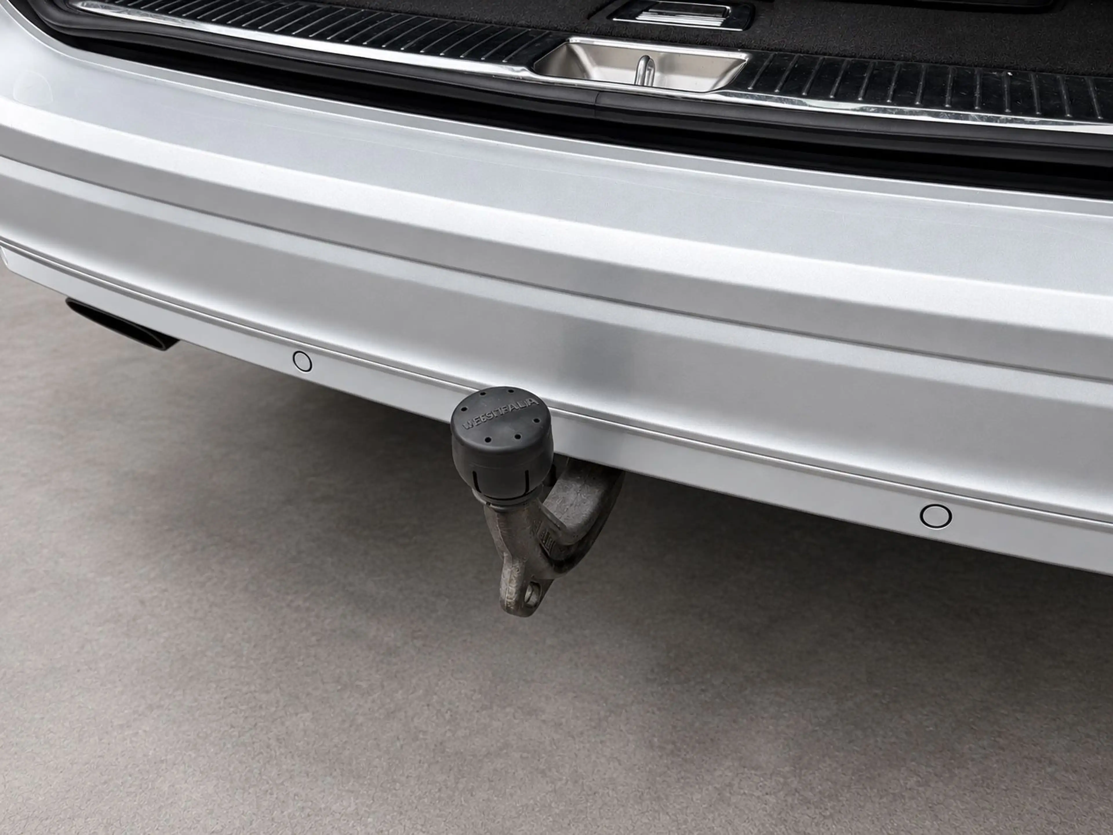 Mercedes-Benz C 180 CGI - AHK | NAVI | PTS | SHZ — photo 5