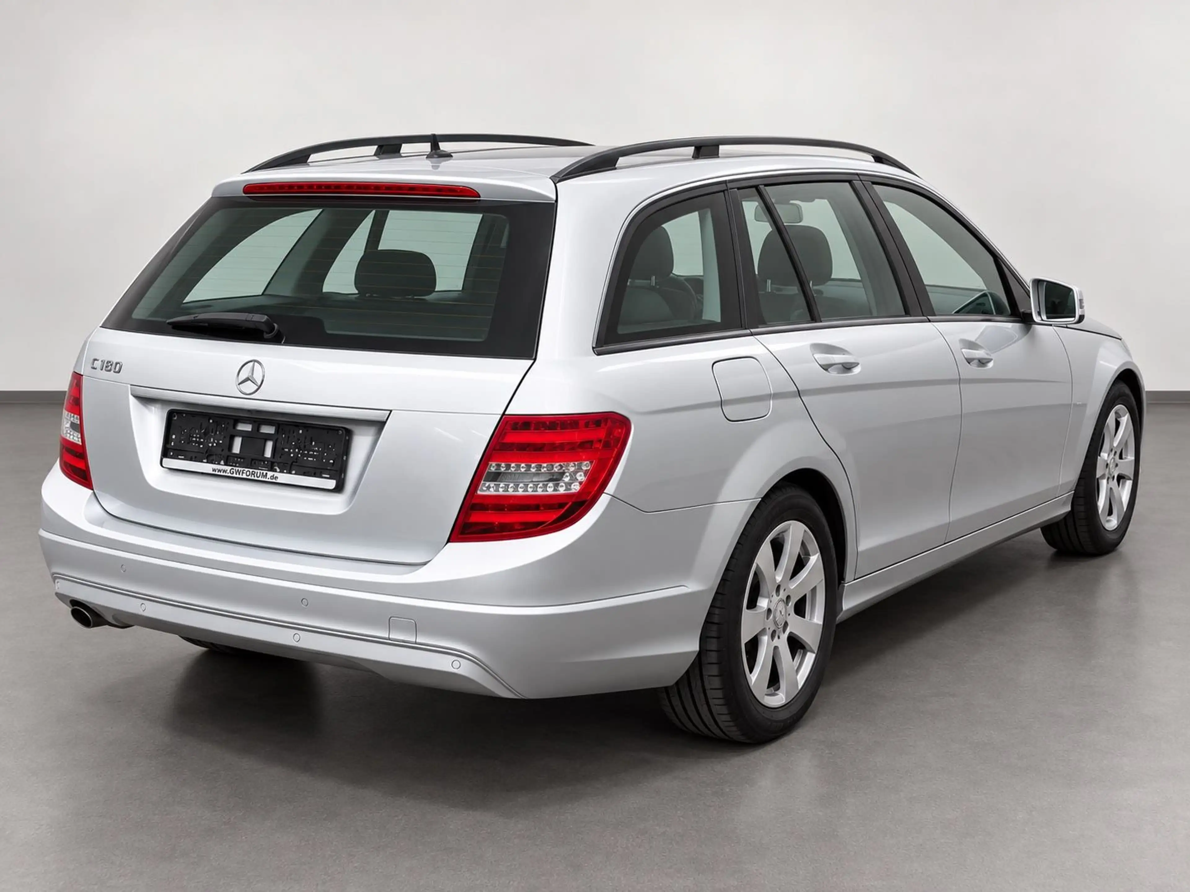Mercedes-Benz C 180 CGI - AHK | NAVI | PTS | SHZ — photo 4