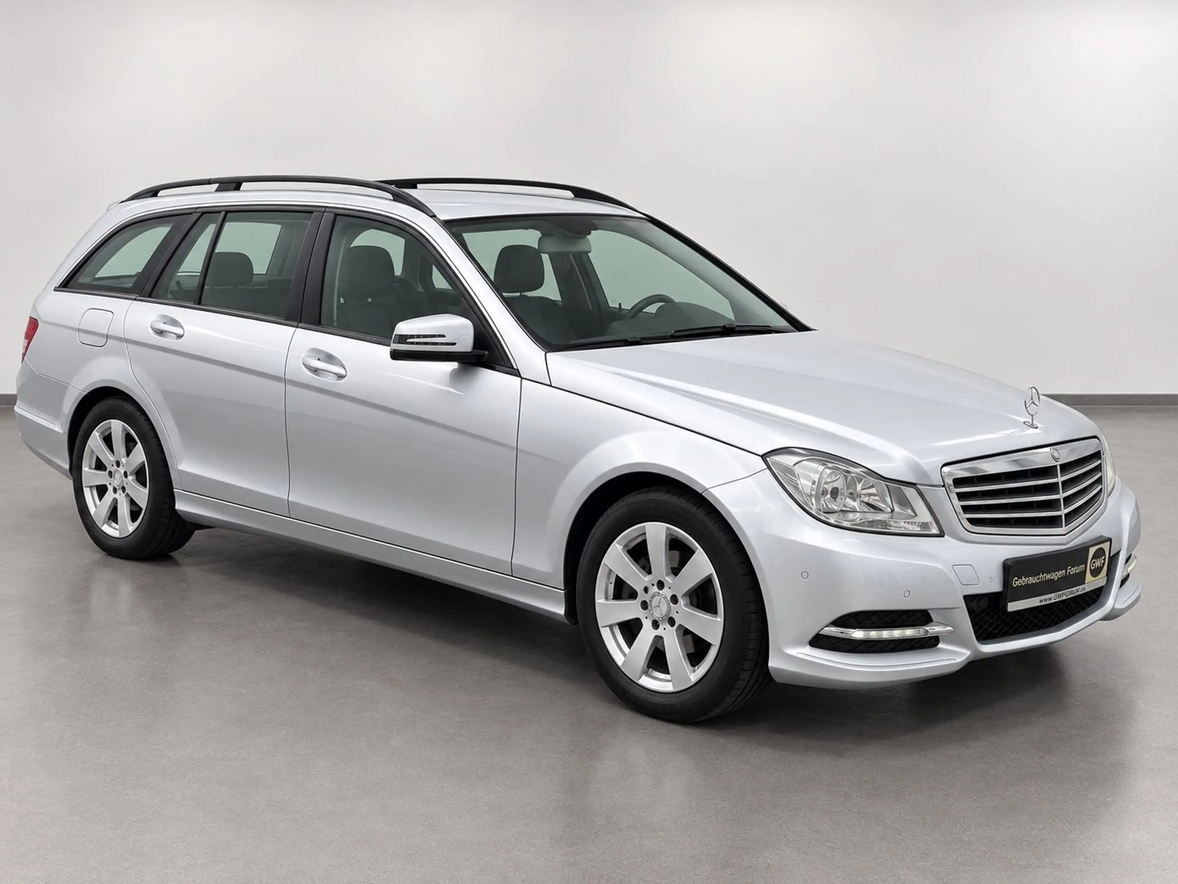 Mercedes-Benz C 180 CGI - AHK | NAVI | PTS | SHZ — photo 7