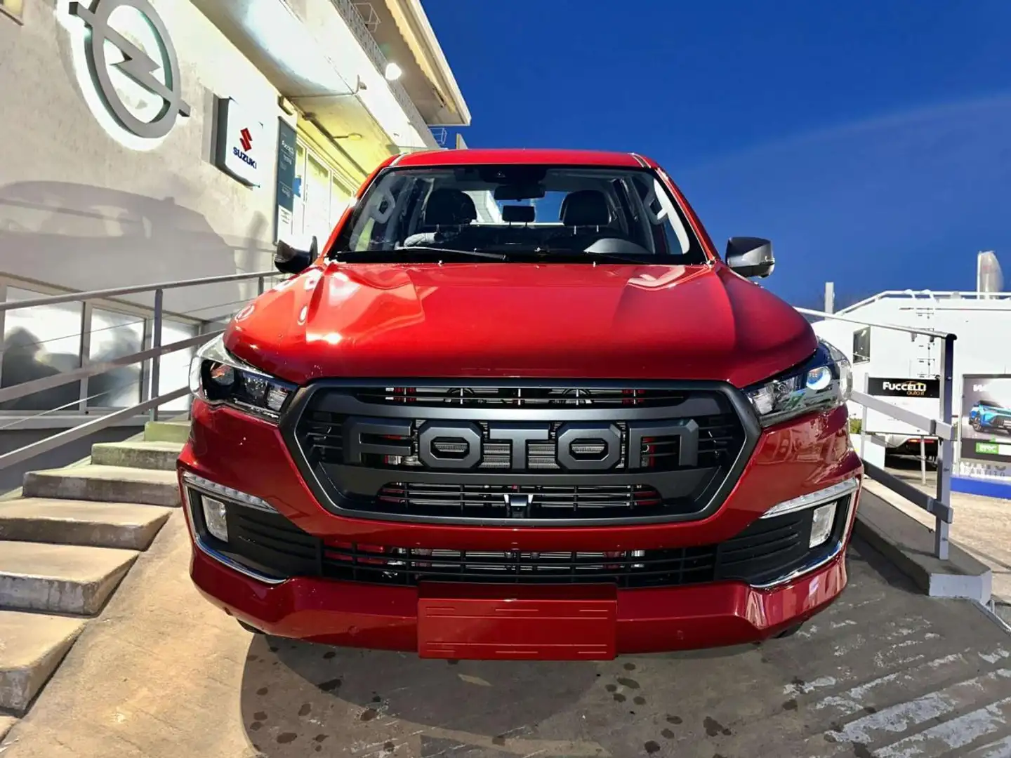 Foton Tunland G7 2.0 tdi AUTO Rojo - 2