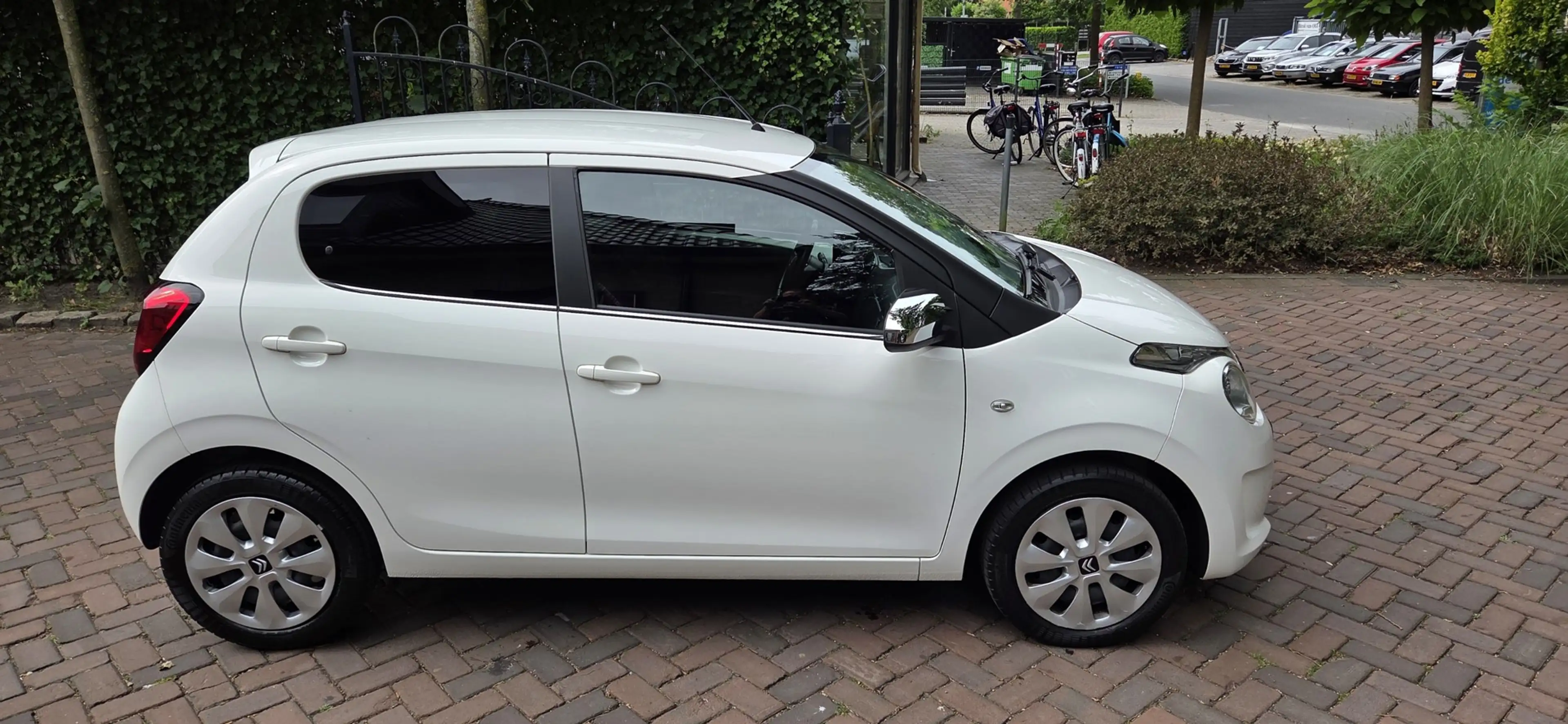 Citroen C1 1.0 VTi Feel — photo 4
