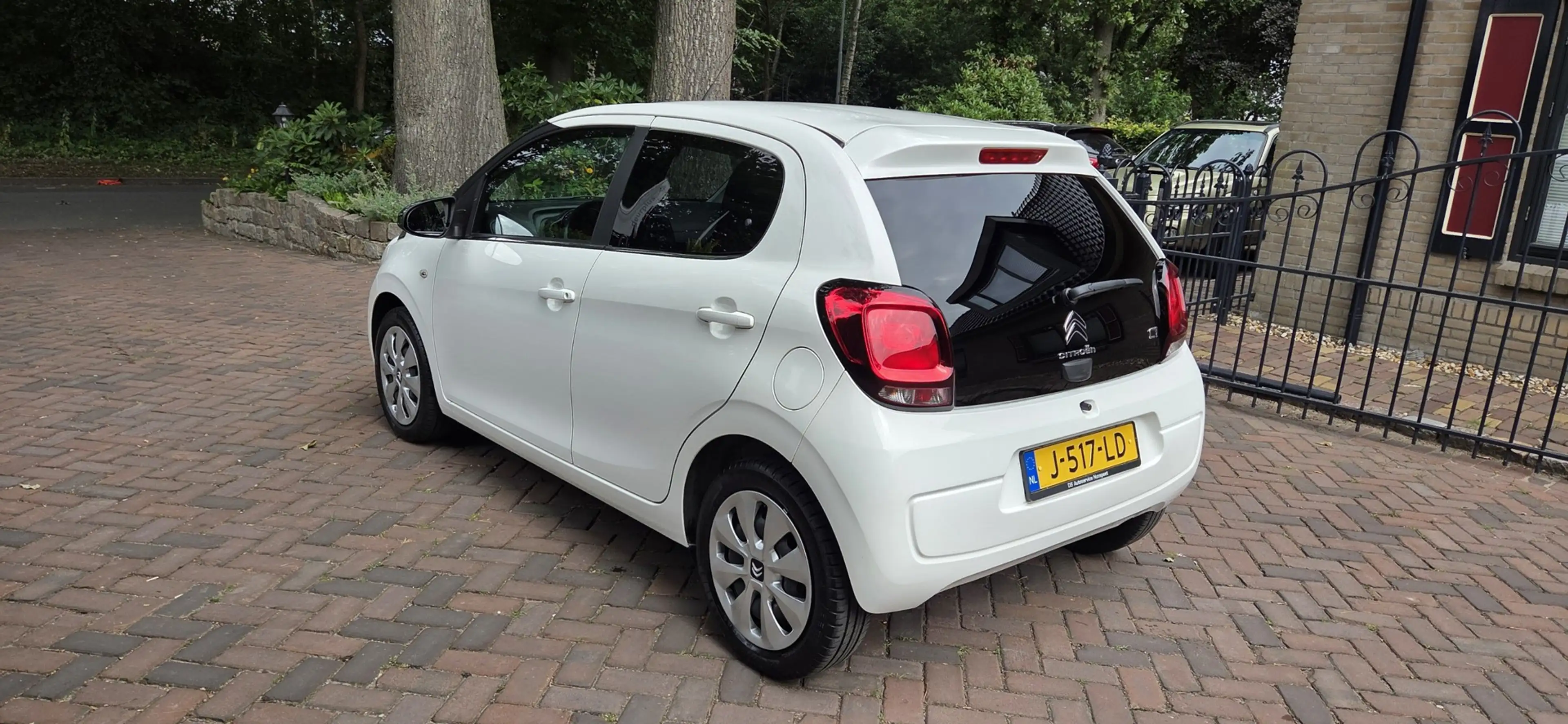 Citroen C1 1.0 VTi Feel — photo 7