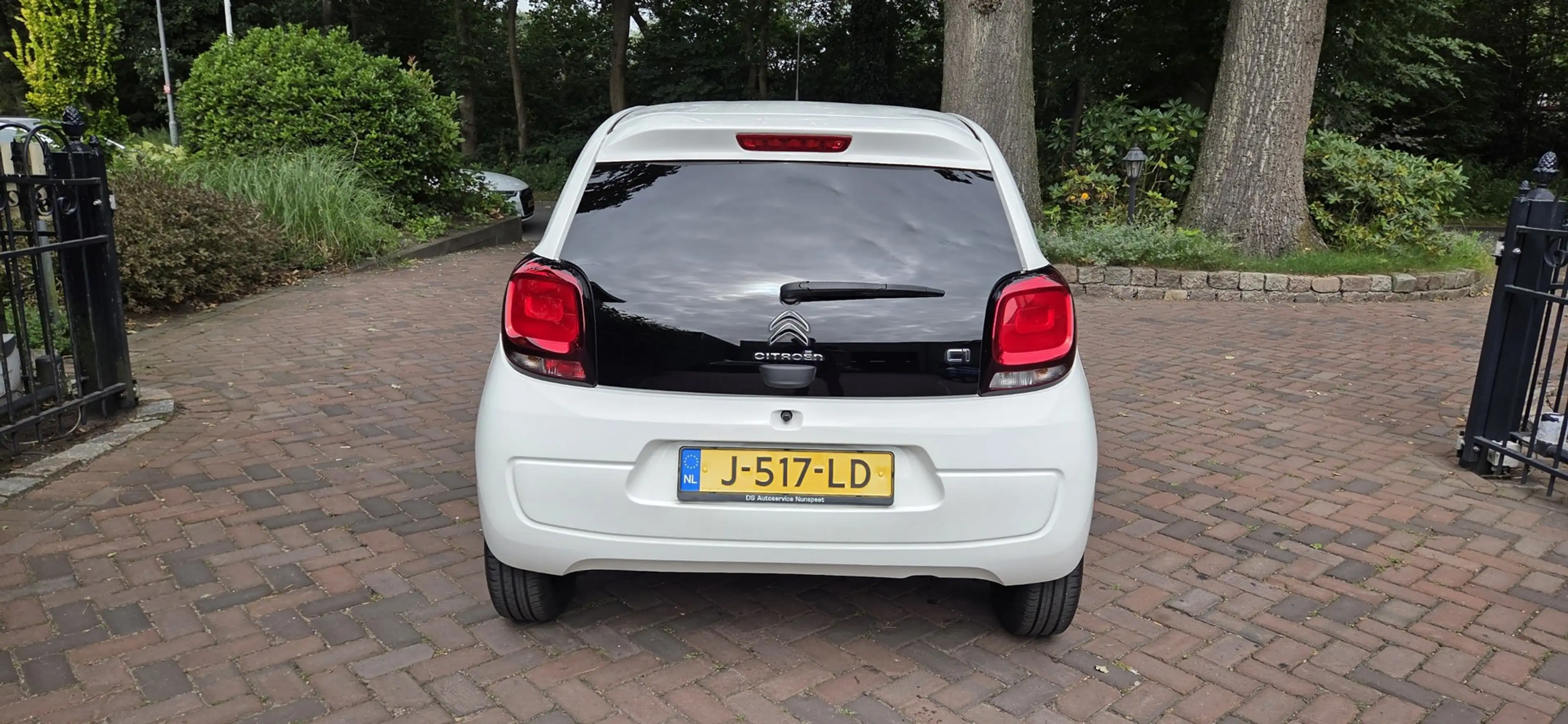 Citroen C1 1.0 VTi Feel — photo 6