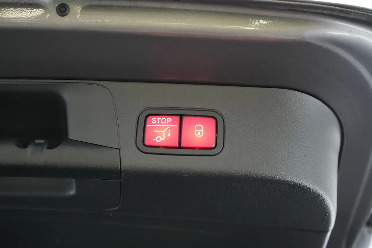 Mercedes-Benz EQB 4-Matic AMG Line Premium LEDER/CUIR LED GPS PDC CA, миниатюра 22
