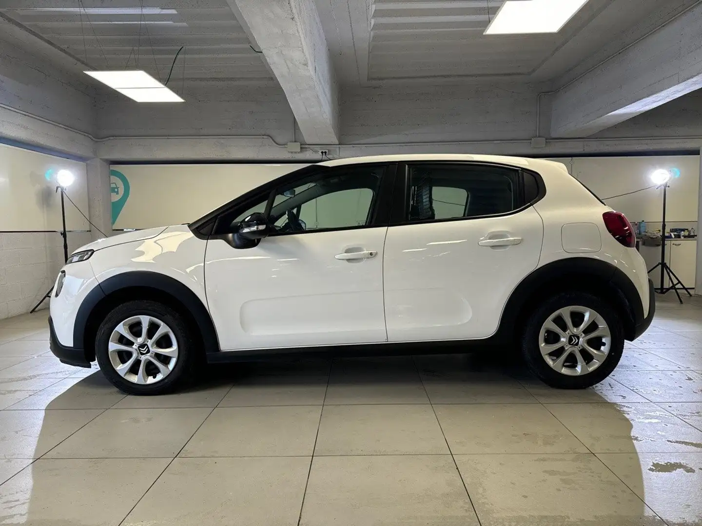 Citroen C3 BlueHDi 100 S&S Feel Van Blanc - 2