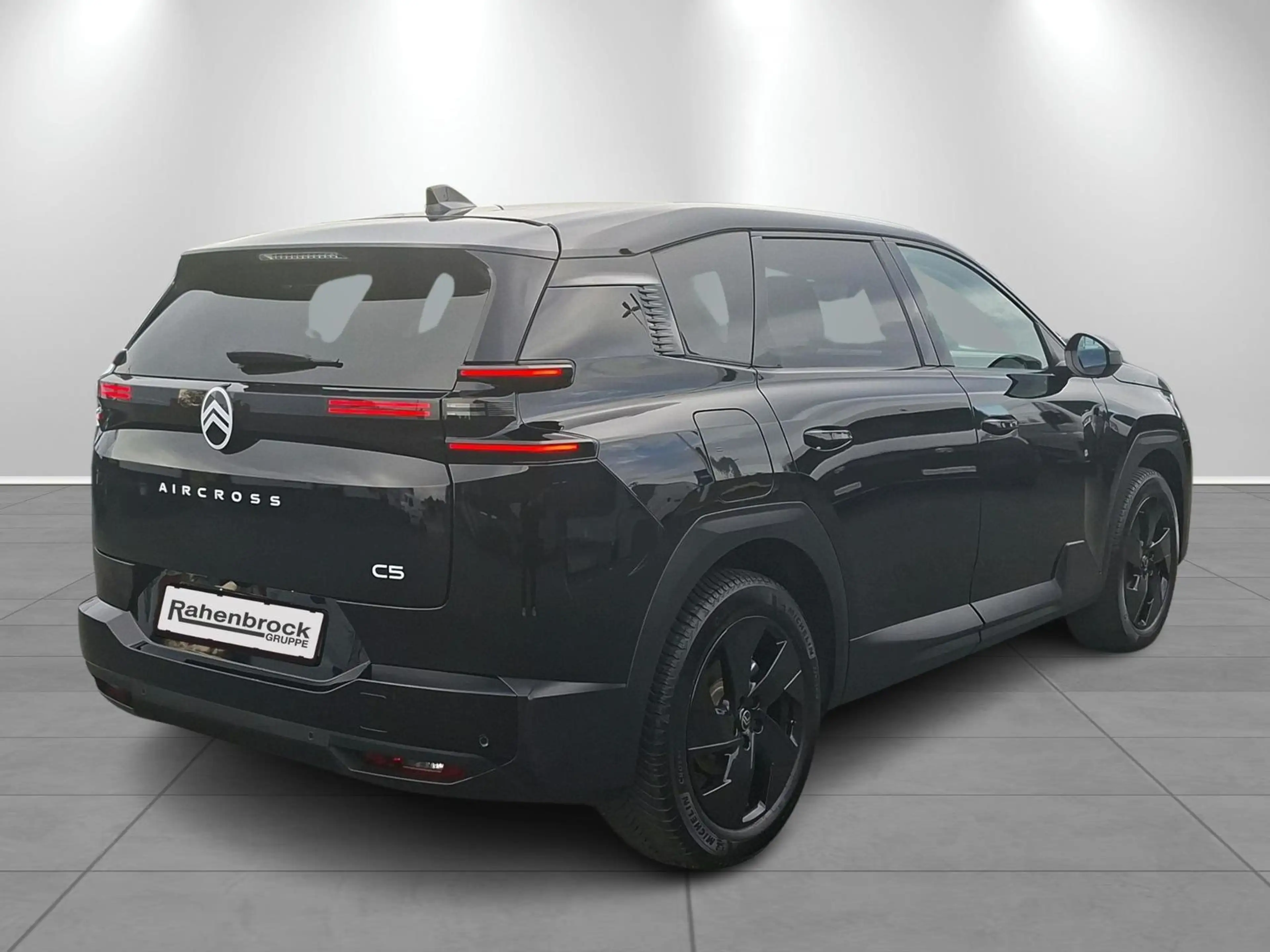 Citroen C5 Aircross Plus Hybrid 145 e-DSC6 Kamera Navi — photo 4