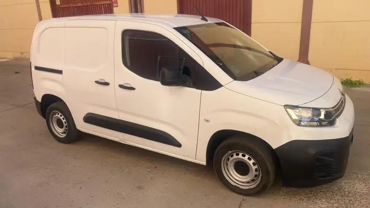 Citroën Berlingo 2021, foto 7
