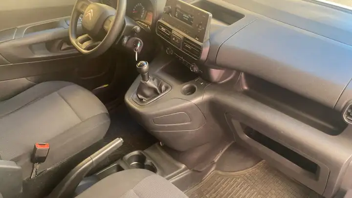 Citroën Berlingo 2021, foto 14