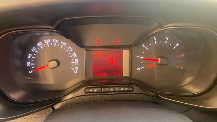 Citroën Berlingo 2021, foto 11