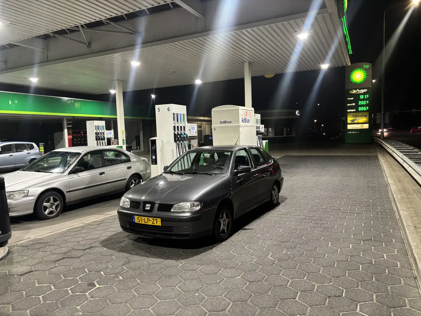 SEAT Cordoba 1.4-16V Stella Gris - 1