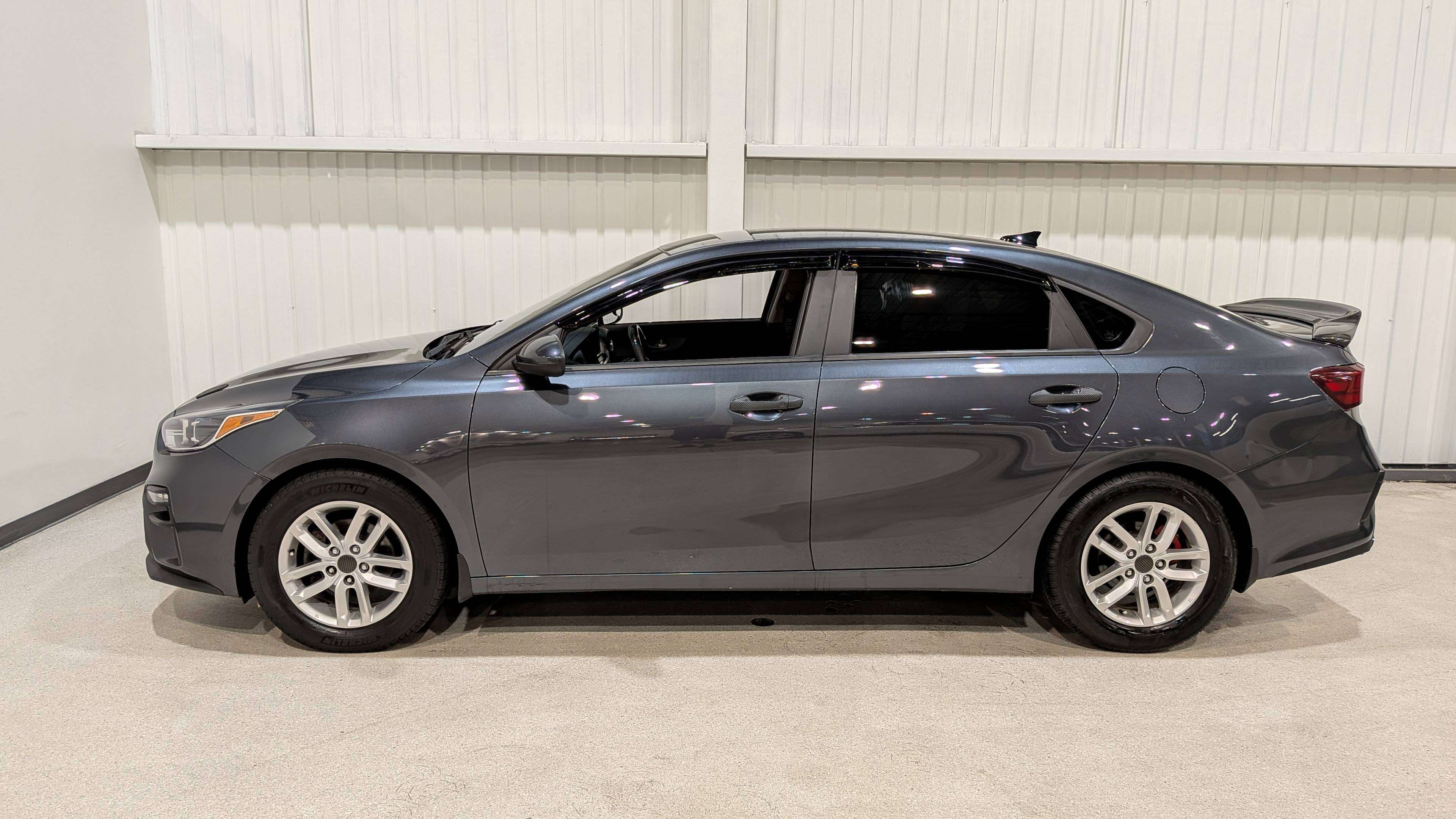 2019 Kia Forte LX, Climatisation, Bluetooth, Vitres teintées — снимка 1