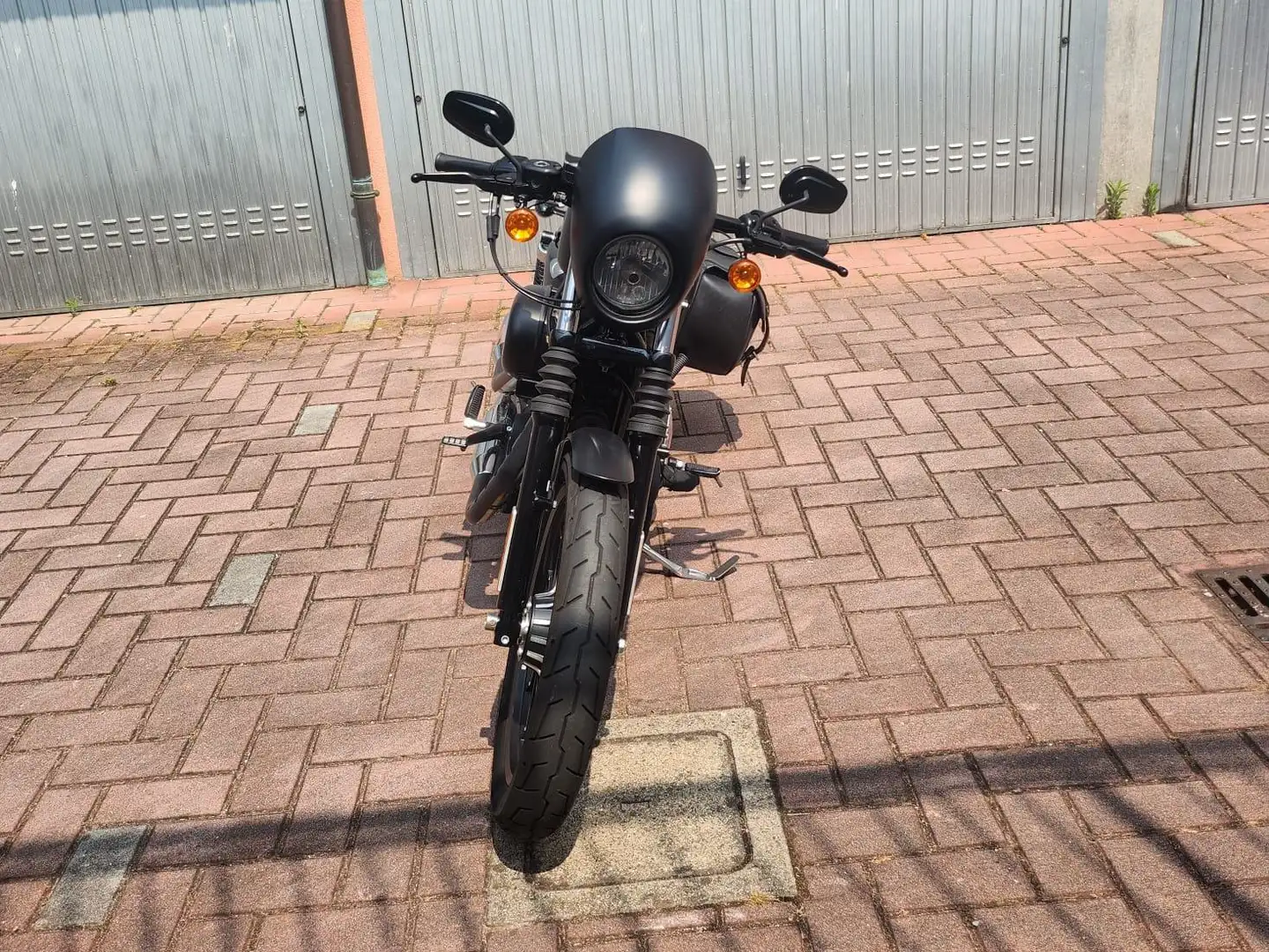 Harley-Davidson Iron 883 Special edition Negru - 2
