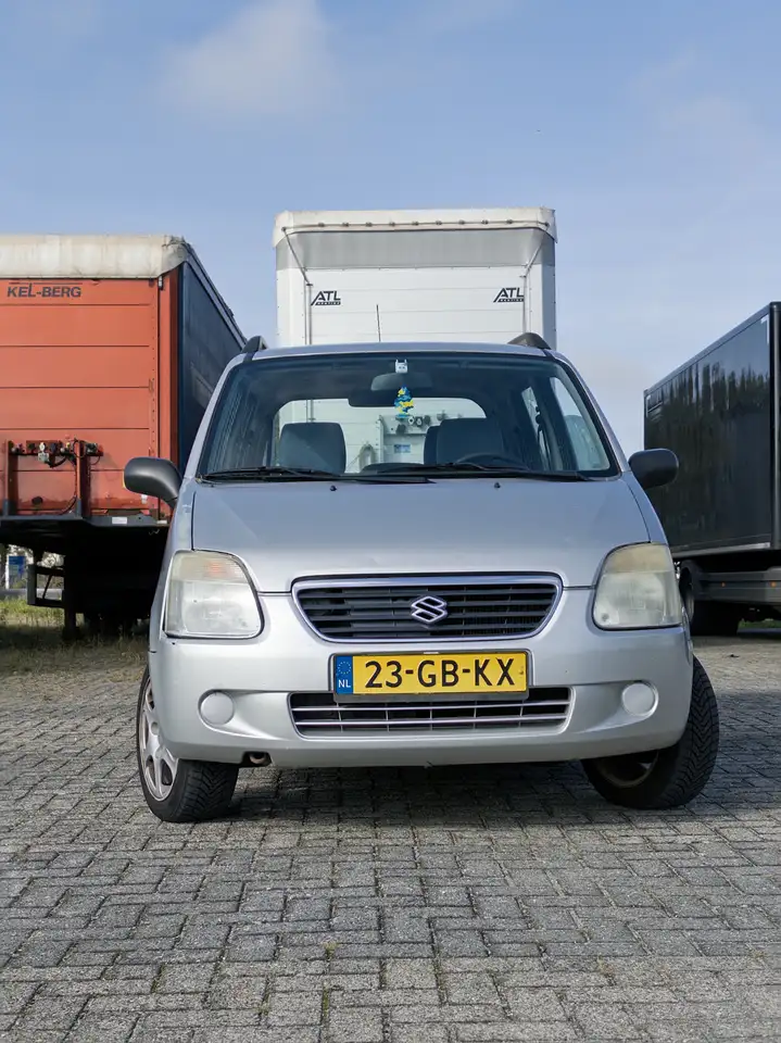 Suzuki Wagon R+