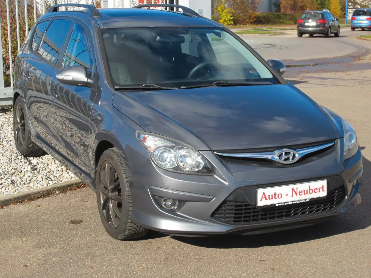 Hyundai i30 cw 1,6 Comfort Blue Grijs - 1