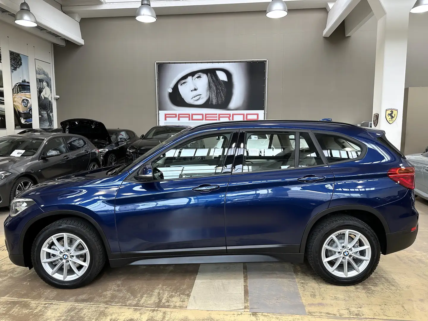 BMW X1 sdrive18d Business - Navigatore Blau - 2