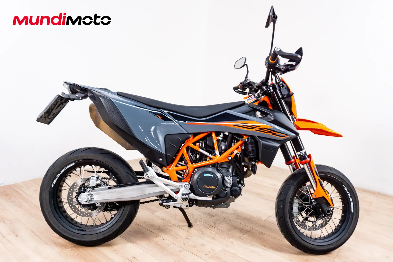 KTM 690 SMC - 1