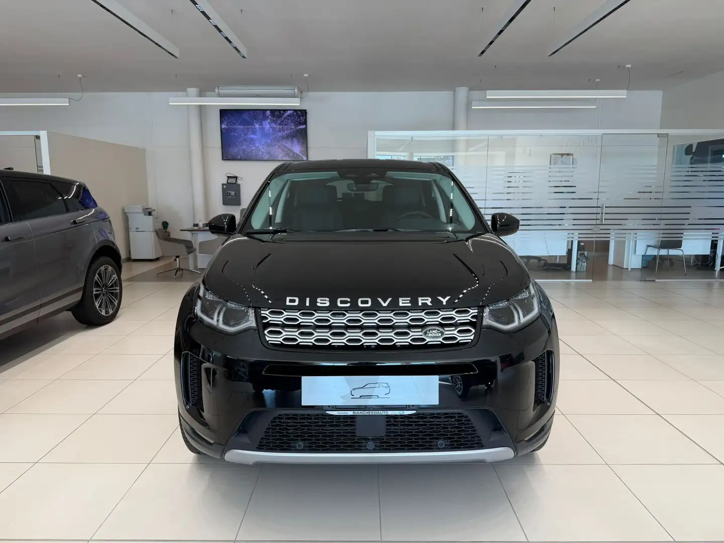 Land Rover Discovery Sport 2.0 TD4 163 CV AWD Auto Dynamic SE Nero - 2