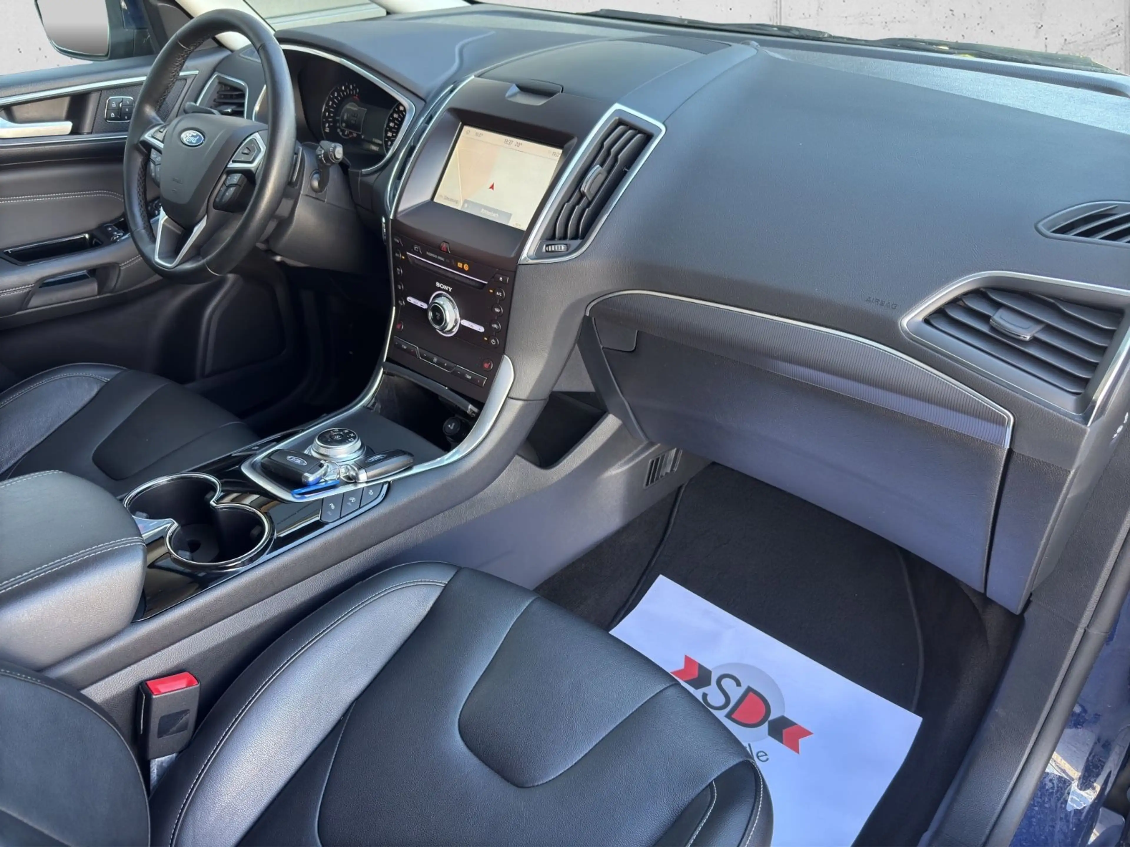 Ford S-Max S-MAX 2.0 Titanium X 140kw LED 7-Sitzer AHK ACC — photo 6