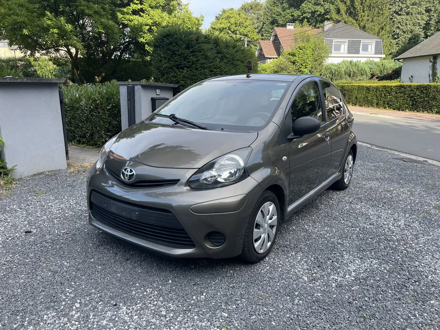 Toyota Aygo 1.0i   11/2013. EURO 5 - 1