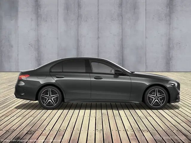 Mercedes-Benz C-Class view 8